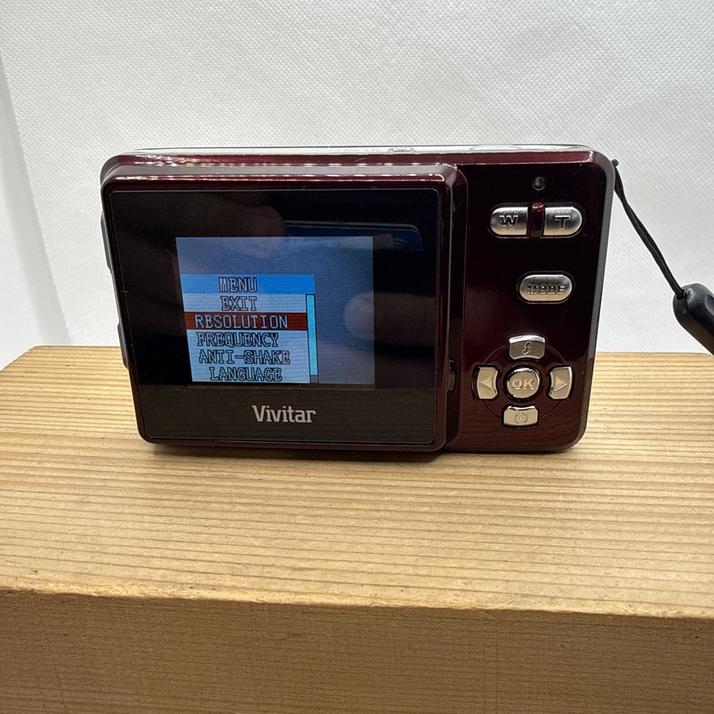 Vivitar Digital Camera Vivicam 7020 7.1MP Tested Plus 4GB SD Card And Free Gifts