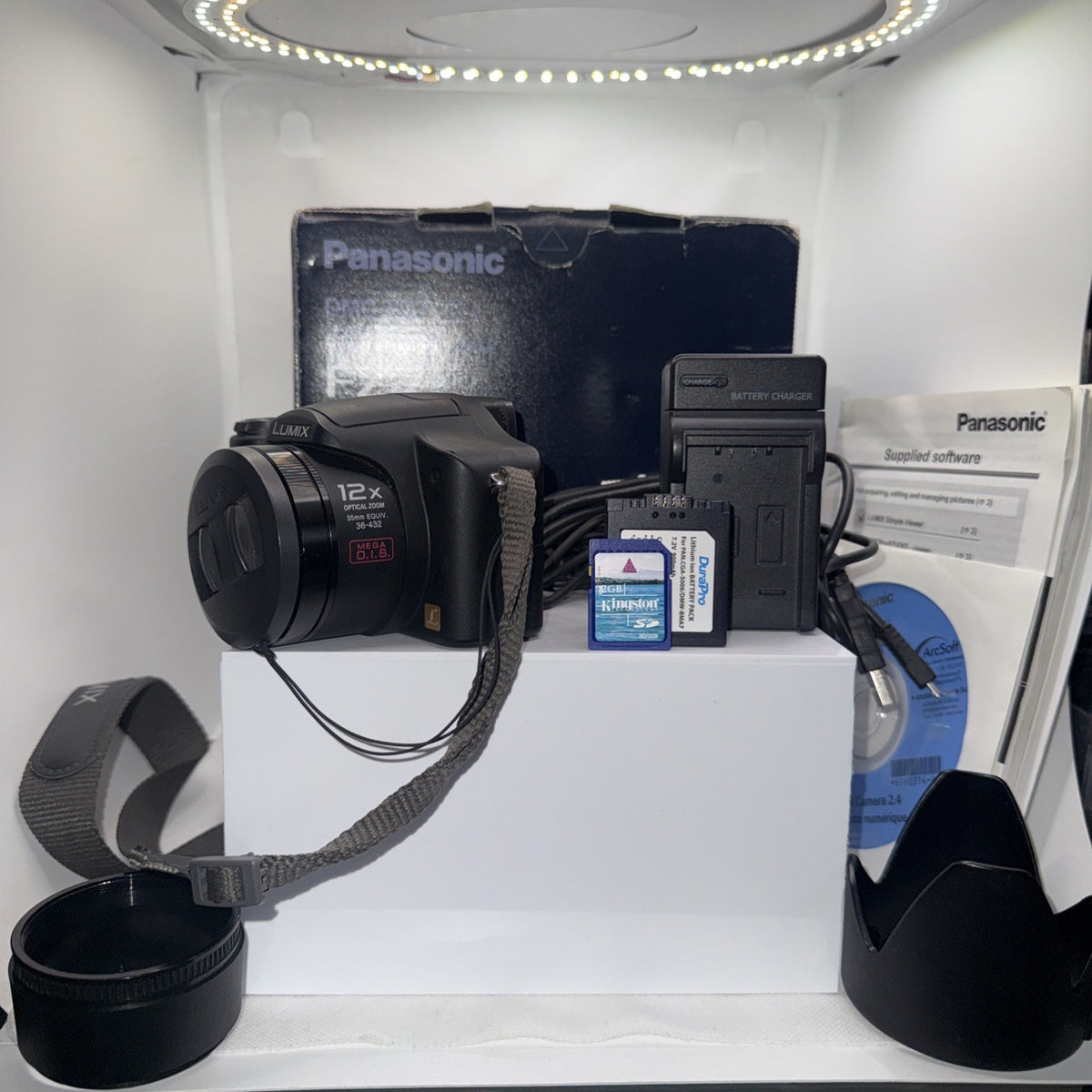 Digital Bridge Camera Panasonic Lumix DMC-FZ7 6MP Tested + Charger Battery 2GB