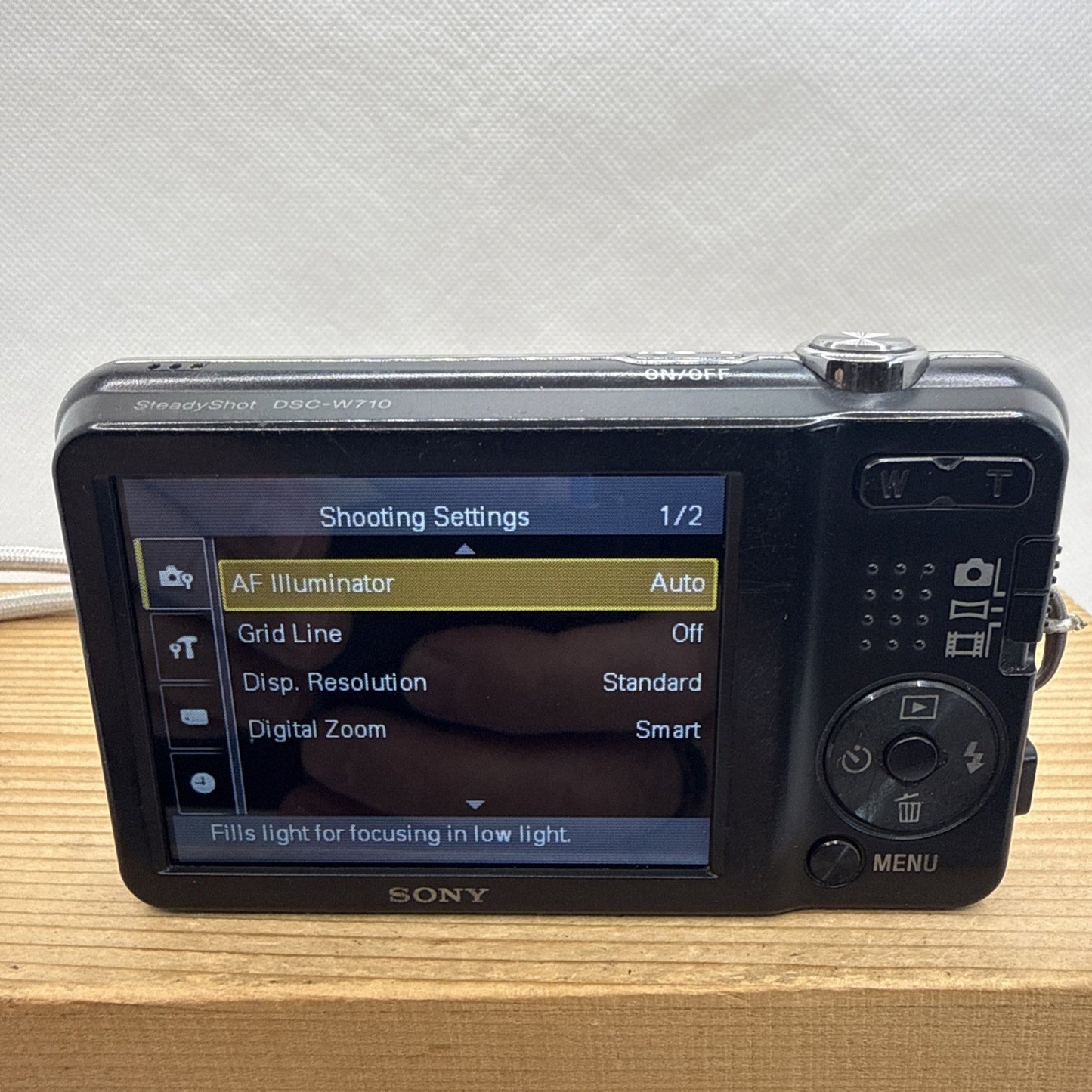 Sony Cybershot DSC-W710 16.1MP Digital Camera Working + Charger Battery 32GB