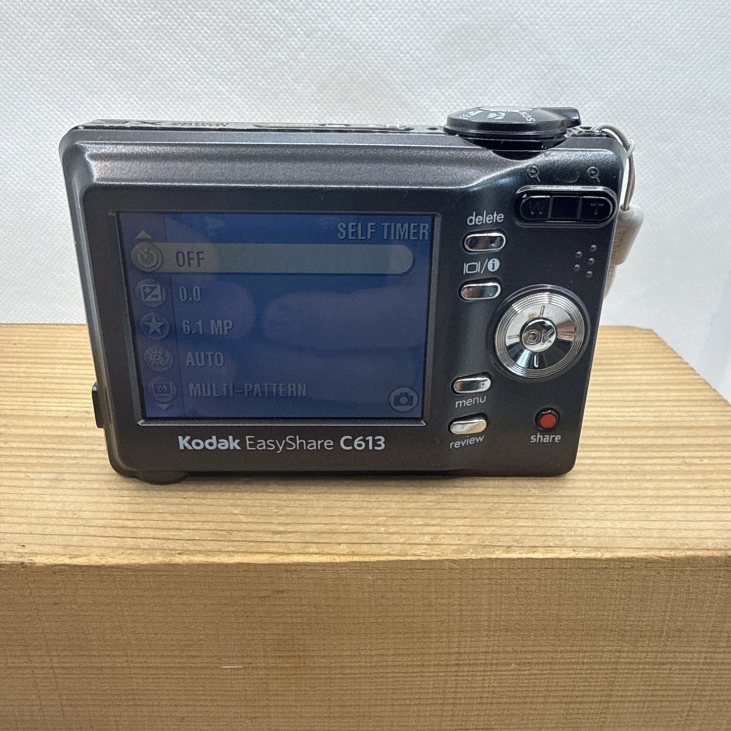 Kodak EasyShare C613 6.1MP Digital Camera Working Plus 4GB SD Memory Card
