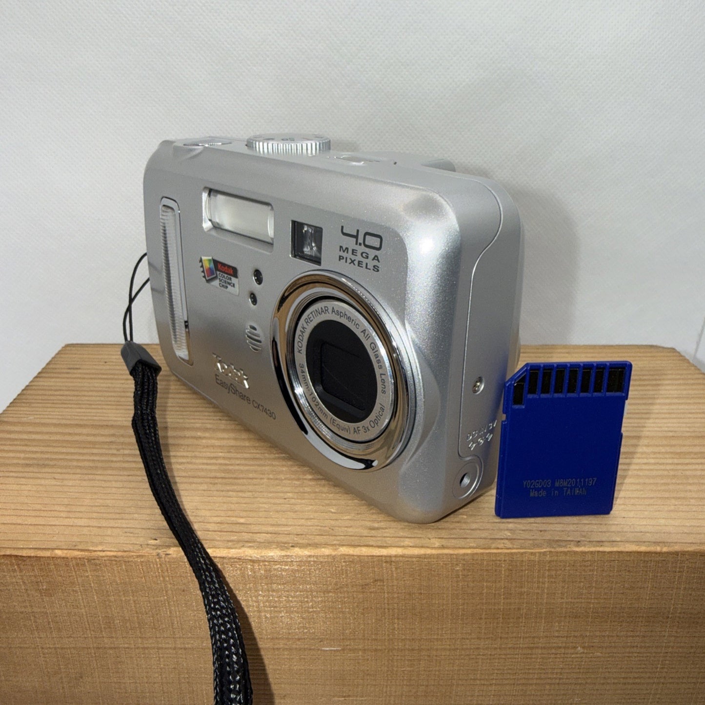 Kodak Digital Camera EasyShare CX7430 4.0MP Tested + 2GB SD Card Good Condition