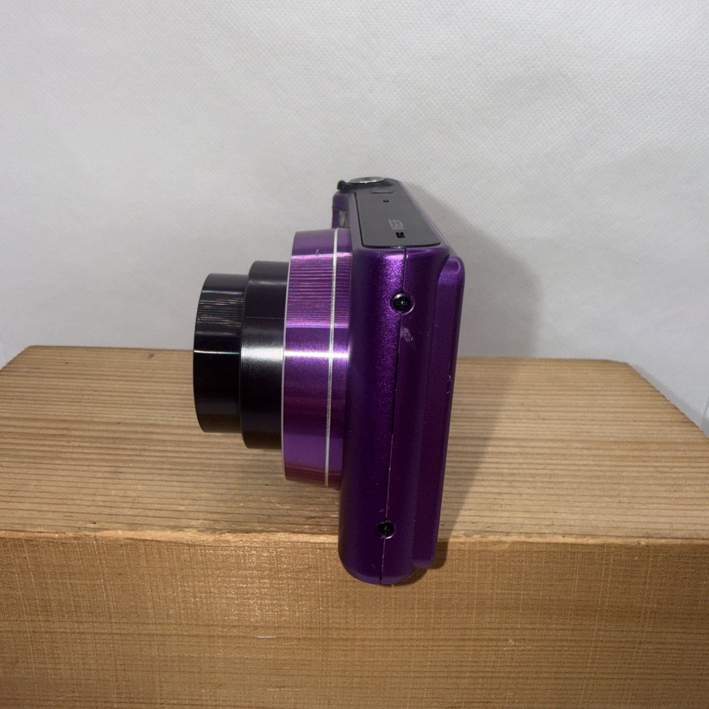 Samsung WB31F 16.2MP Digital Camera Tested Purple + Charger Battery 2GB SD Card