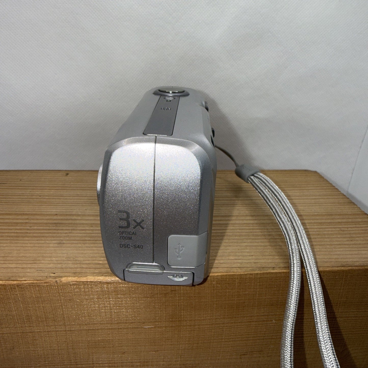 SONY Cyber-shot DSC-S40 4.1 MP Digital Camera Tested Working + Accessories