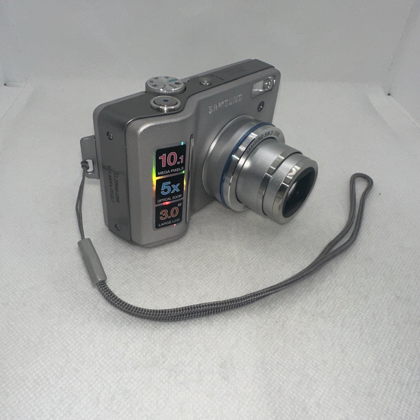 Samsung S1050 Digital Camera 10.1MP 5x Optical Zoom + Batteries 8GB SD And Case1