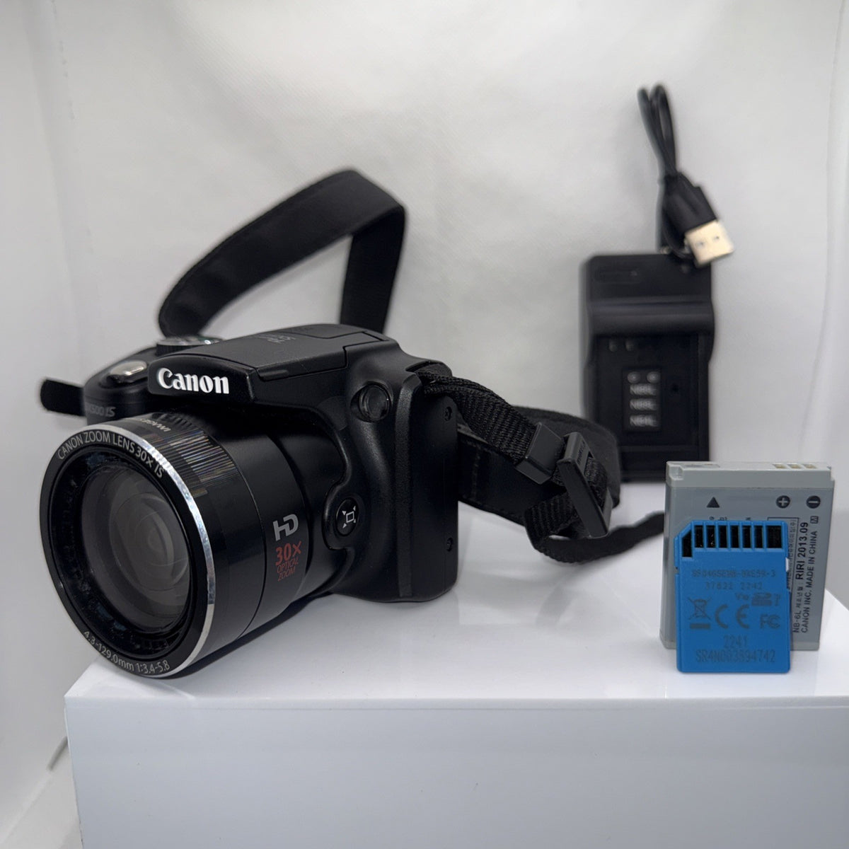 Canon PowerShot SX500 IS 16MP Digital Camera Tested *Trim Missing - Working