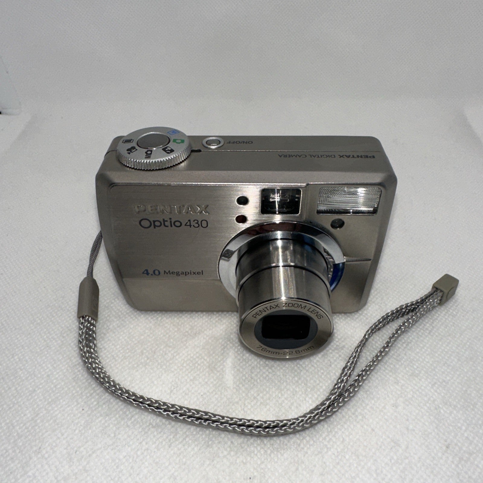 Vintage Pentax Optio 430 4MP Digital Camera Tested Plus Charger Battery Memory2