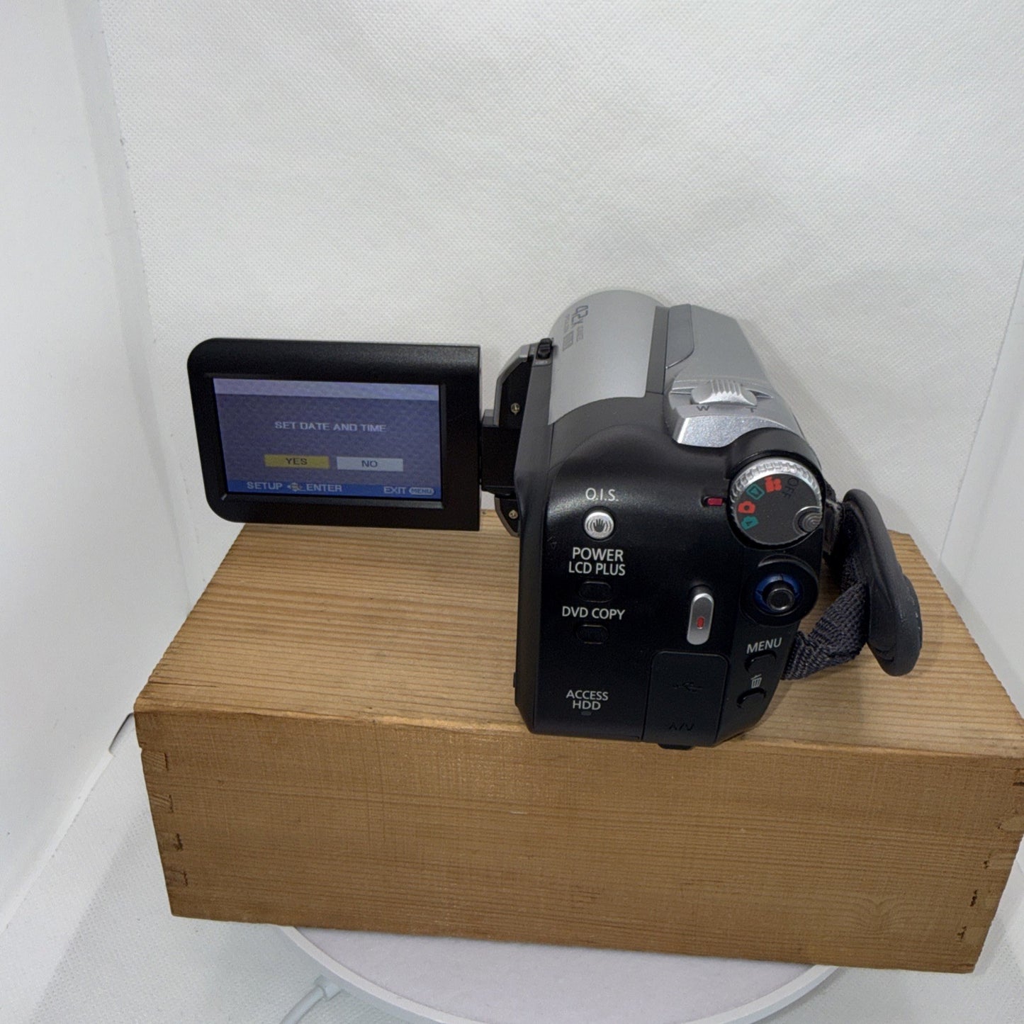 Panasonic SDR-H40 HDD 40GB HD Video Handycam Camcorder Tested + Accessories