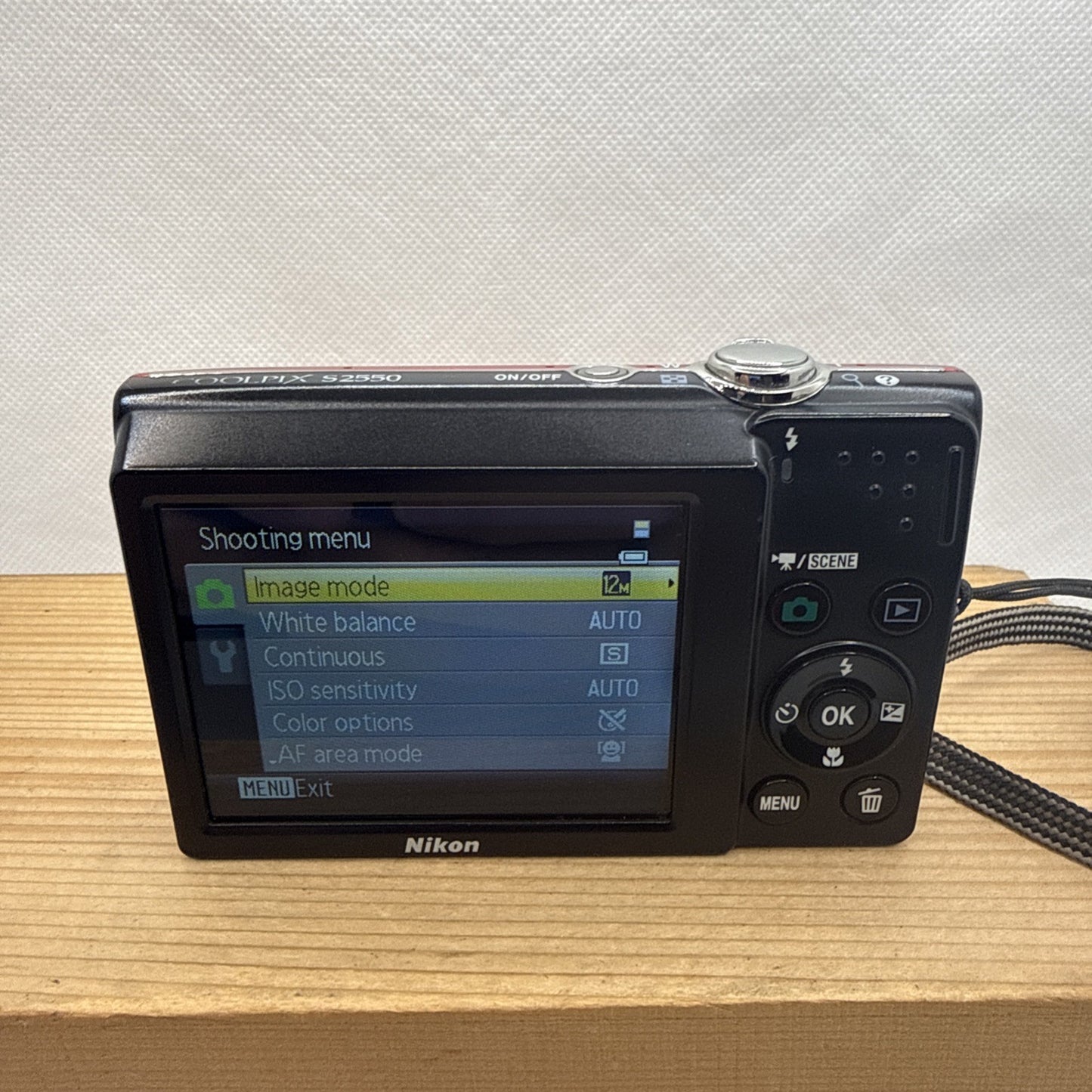 Nikon Coolpix S2550 Digital Camera 12MP Tested + Charger Battery 4GB SD Card