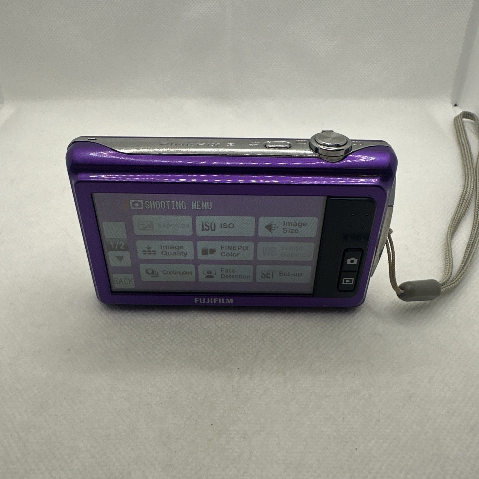 Fujifilm FinePix Z90 14.2MP Digital Camera Touch Screen + Accessories VGC4