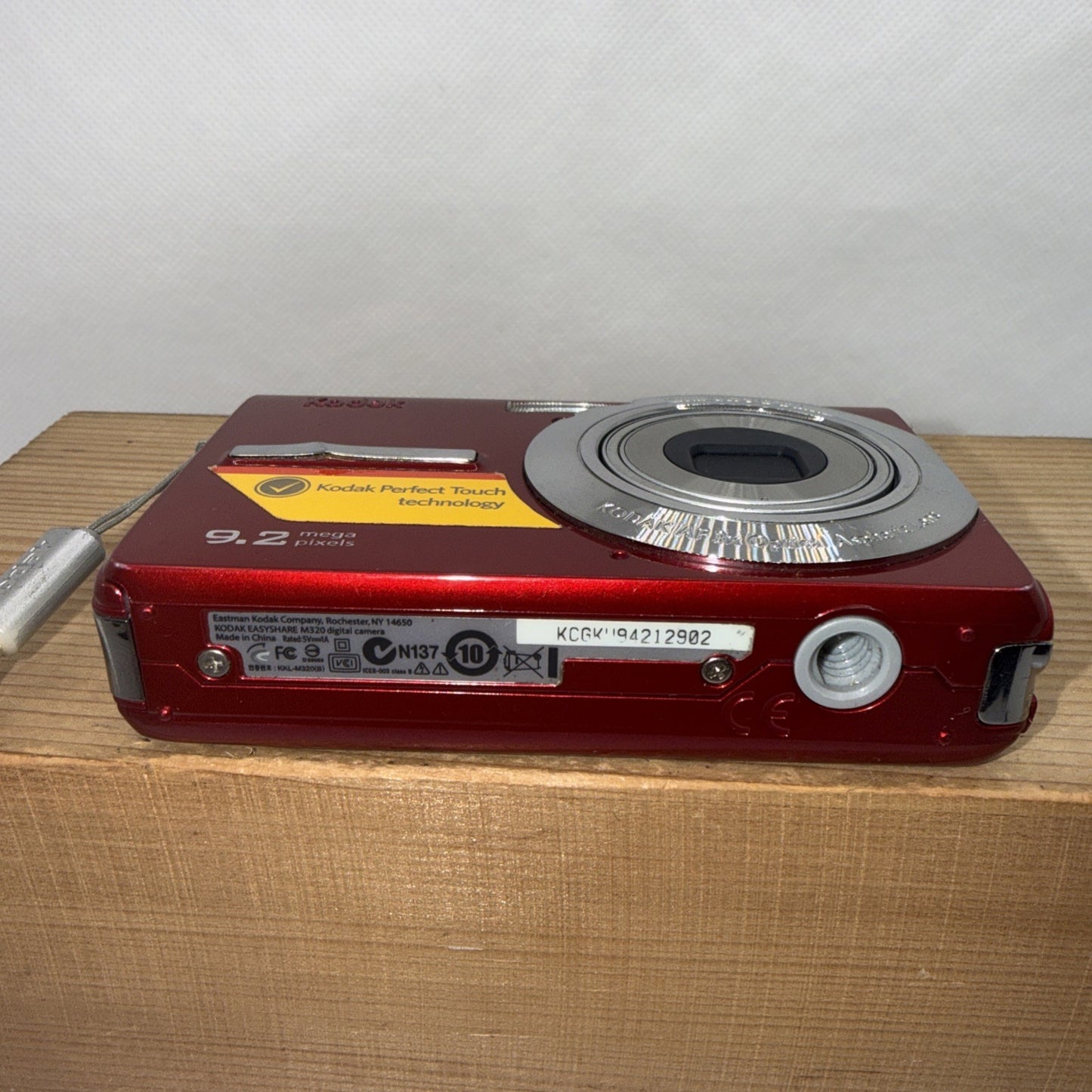 Kodak EasyShare MD1063 10.3MP Digital Camera Tested + Charger Battery 4GB SD