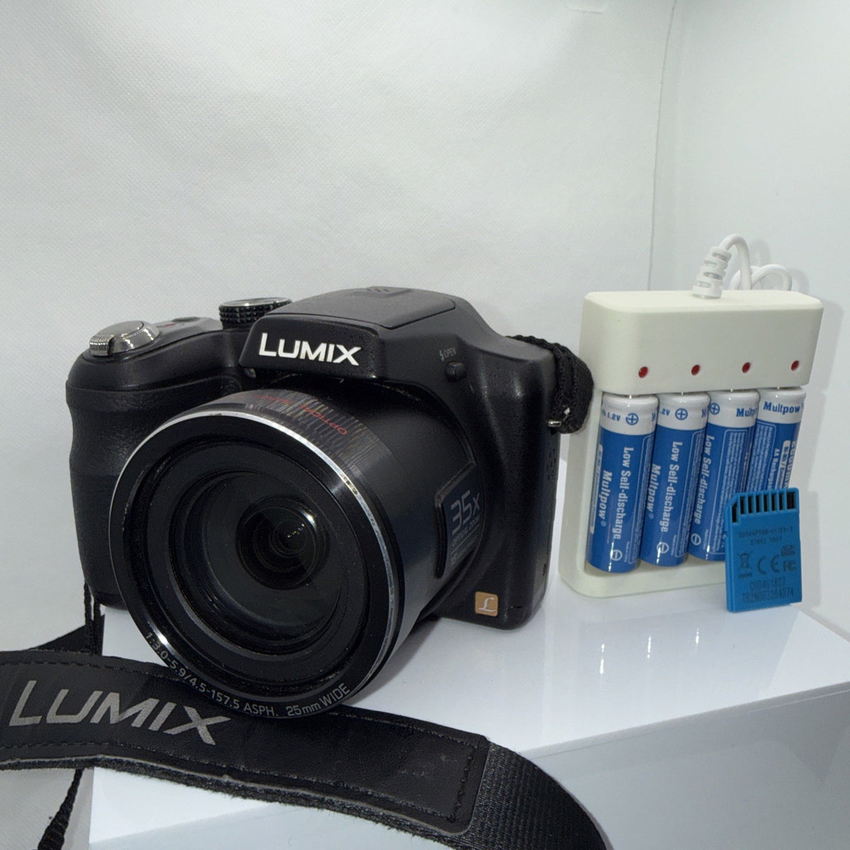 Panasonic Lumix DMC-LZ30 16.1MP Digital Camera Tested + Charger Battery 4GB SD