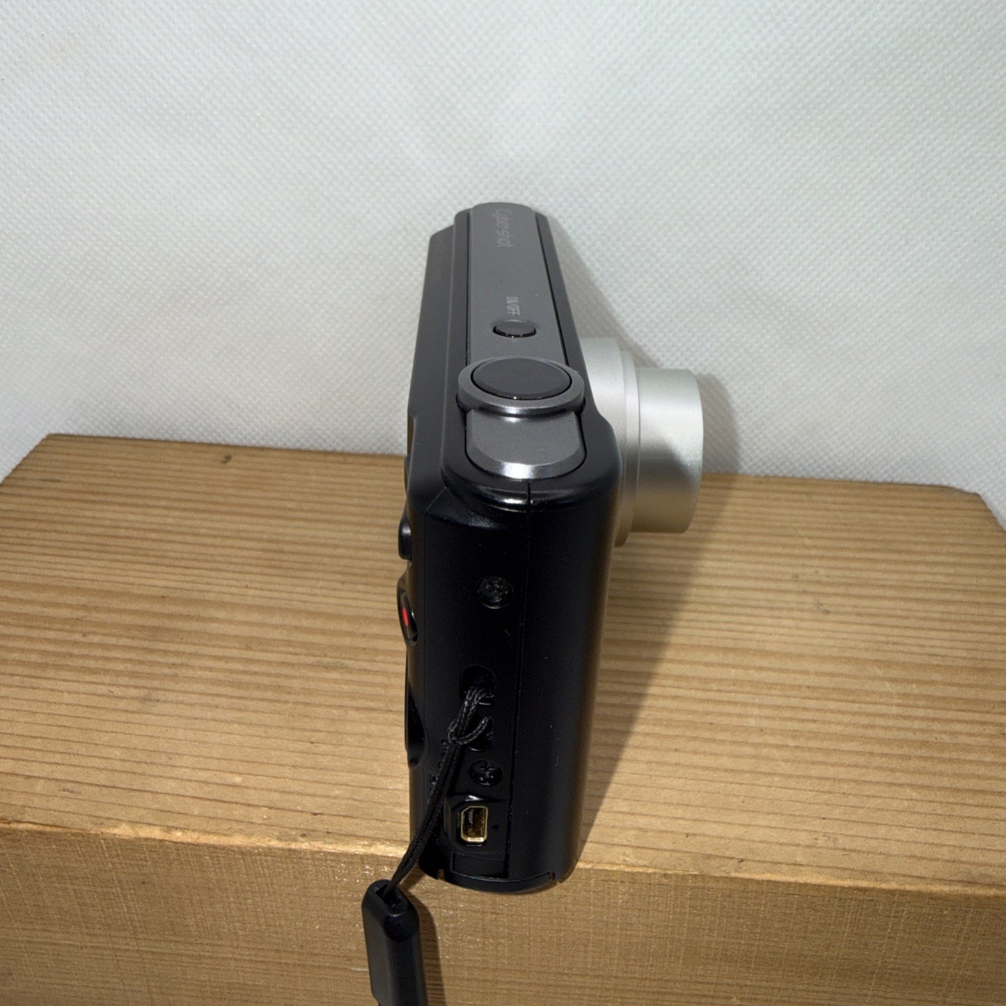 Sony Cyber-shot DSC-W800 20.1MP Digital Camera Tested + Charger Battery 16GB SD7