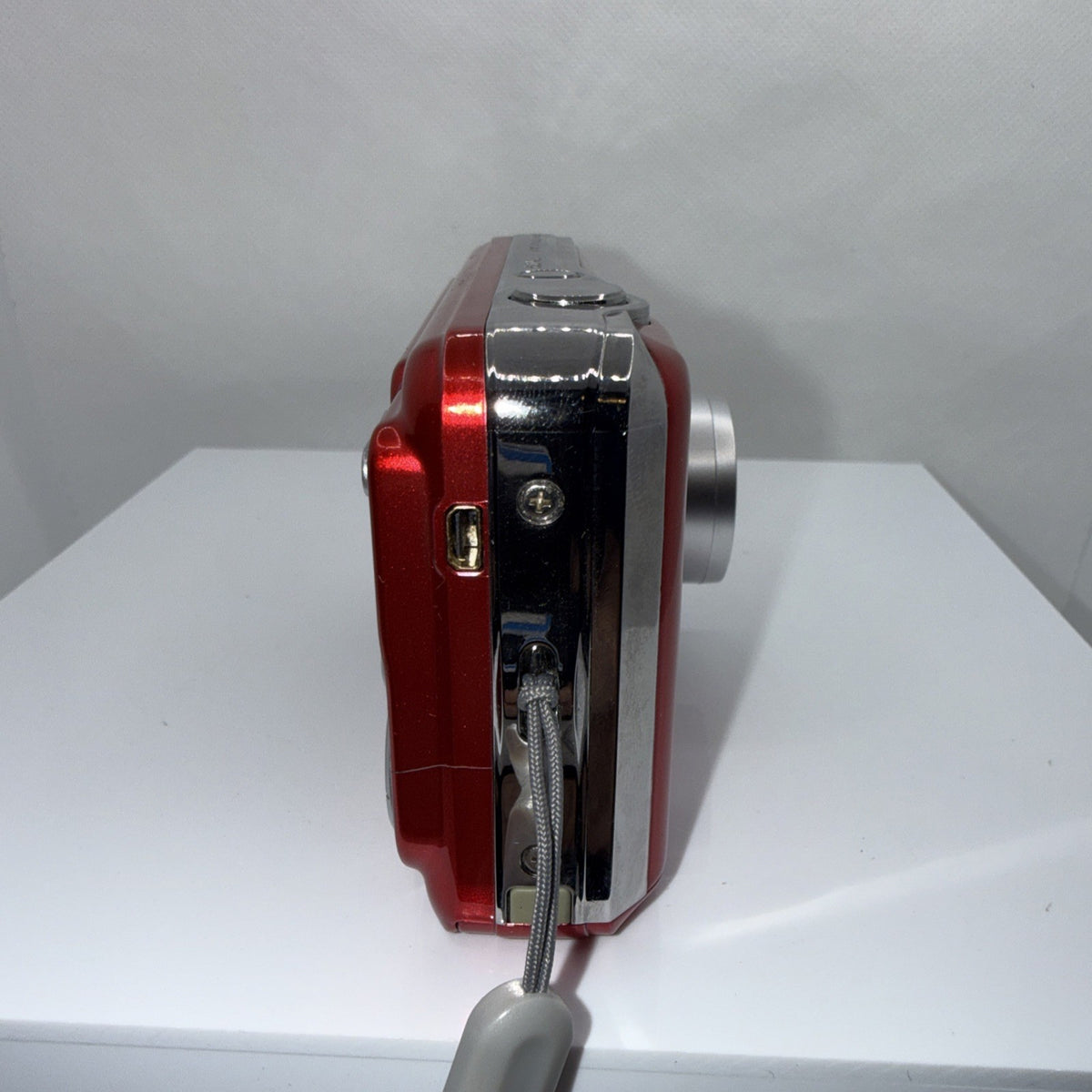 Fujifilm Digital Camera FinePix AV220 14.0MP Red Tested Boxed Full Kit Ready