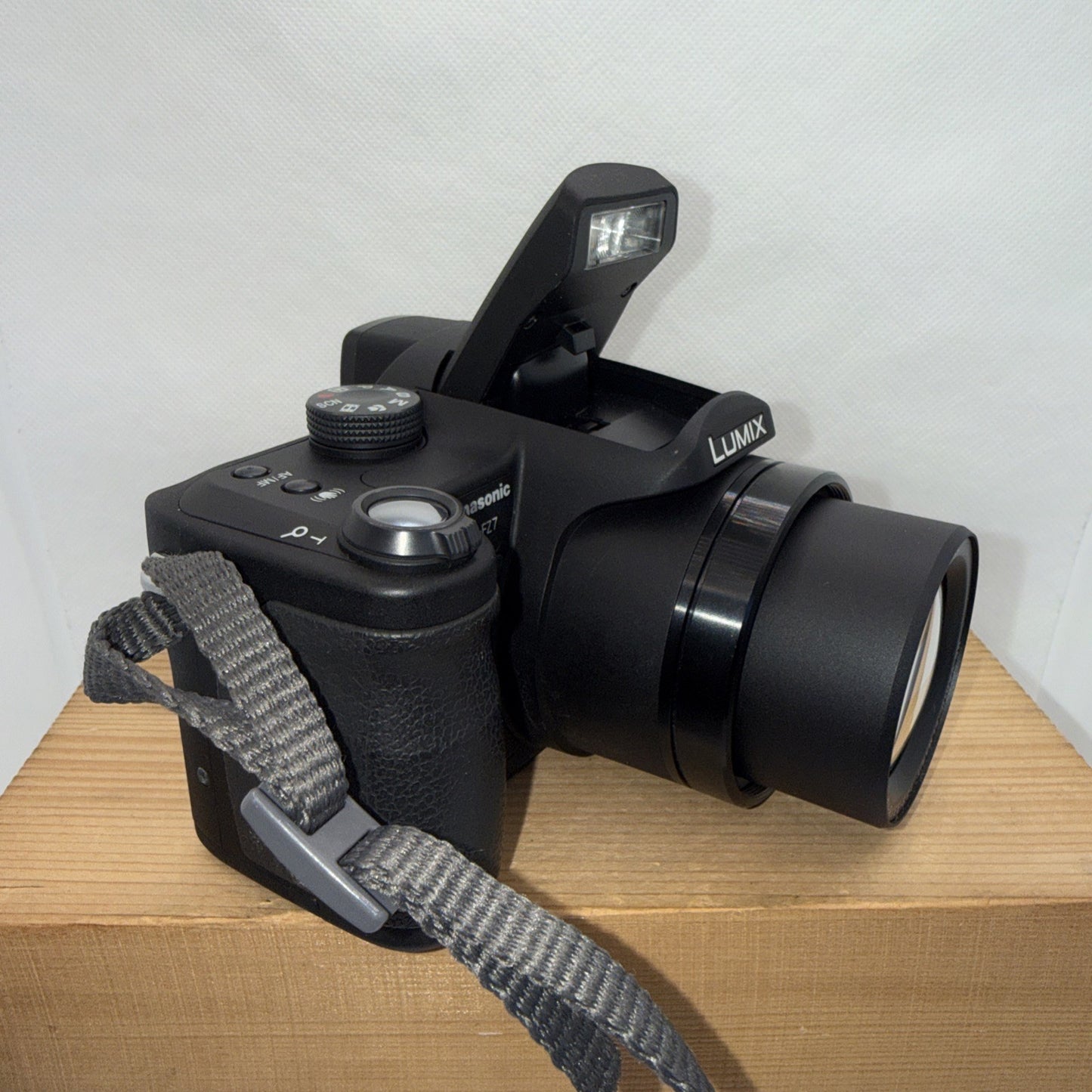 Panasonic DMC-FZ7 6MP Digital Bridge Camera Charger Tested Bundle + Free Gifts