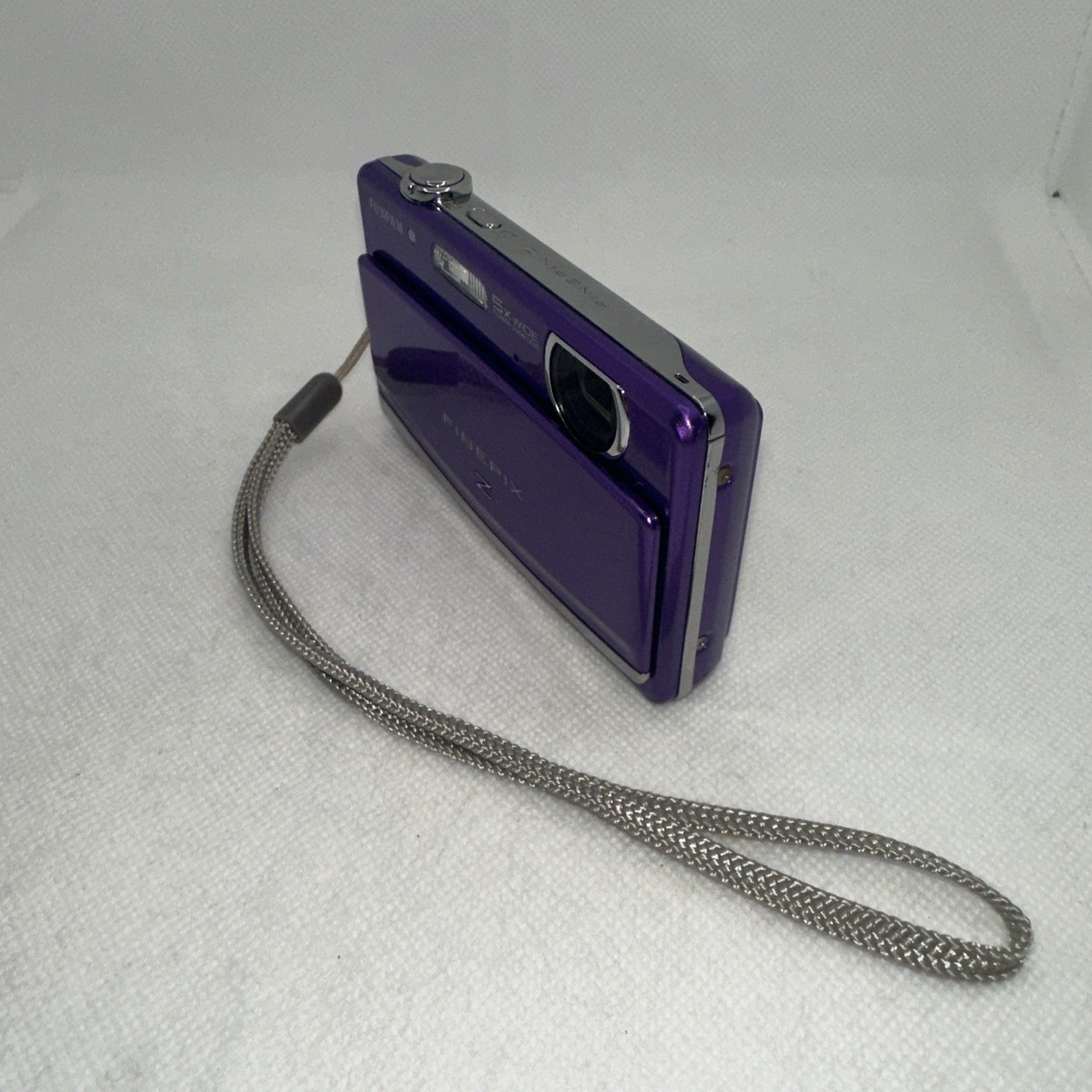 Fujifilm FinePix Z90 14.2MP Digital Camera Touch Screen + Accessories VGC3