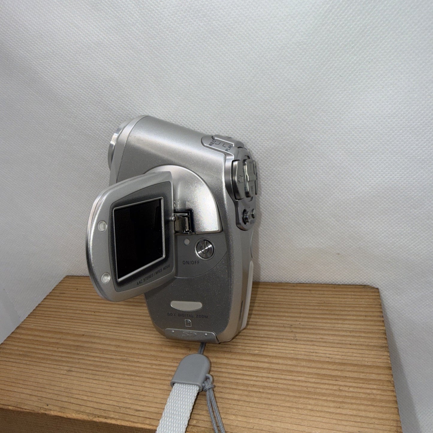 Sanyo Xacti VPC-C1 3.2MP Digital Handheld Camcorder Working Boxed + Accessories