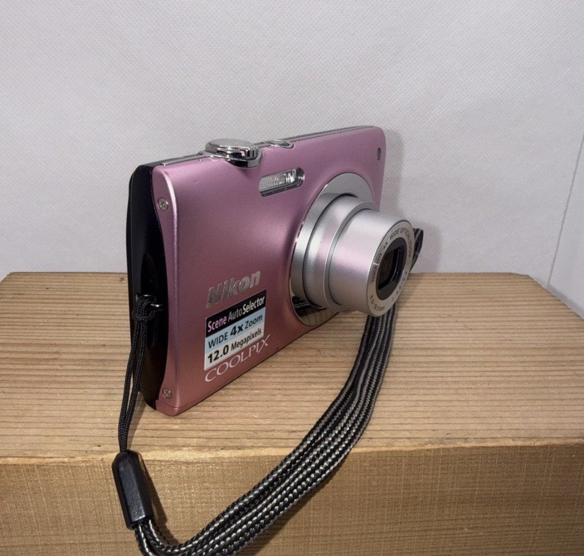 Nikon Coolpix S2500 12MP Pink Digital Camera Tested + Charger Battery 16GB SD