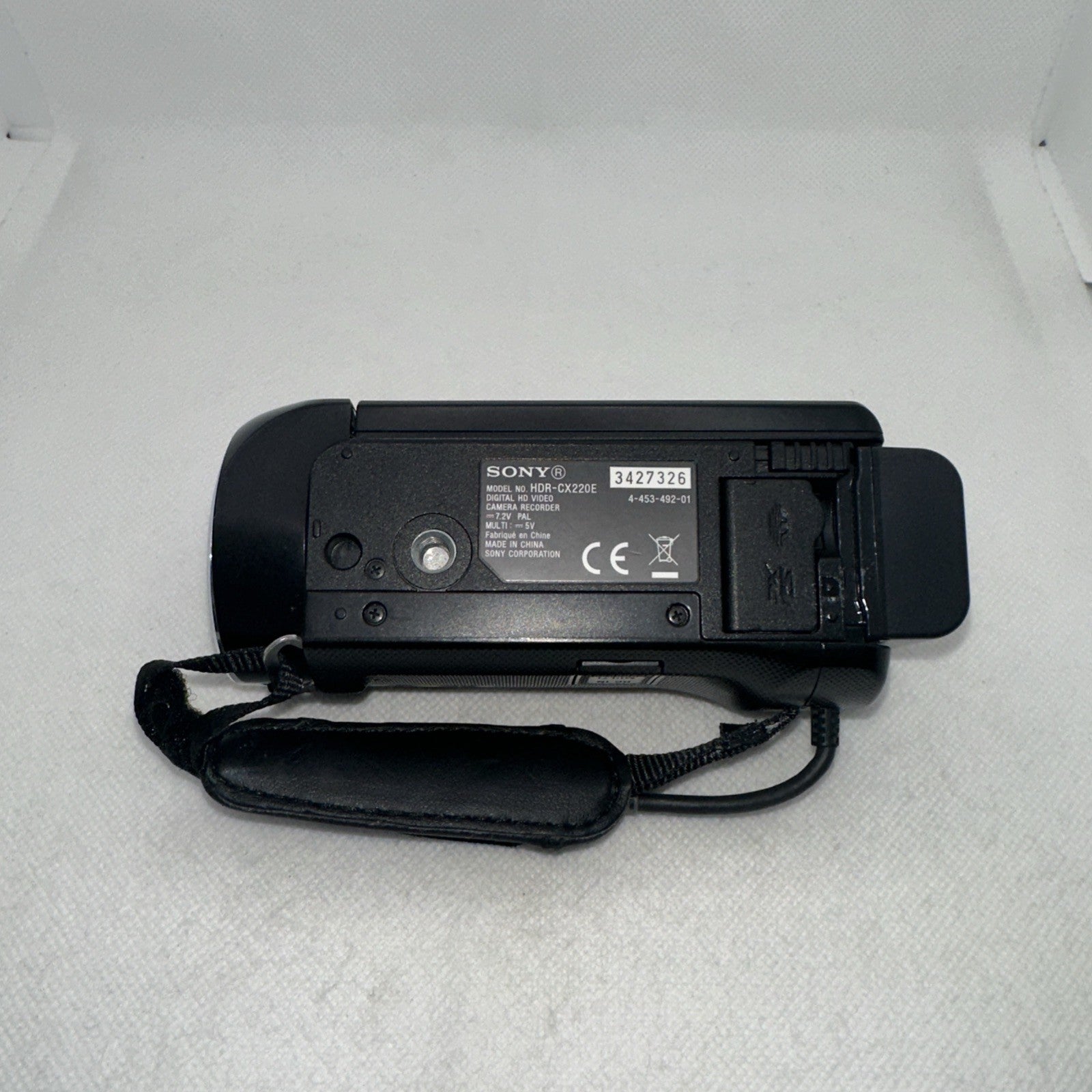 Sony Handycam HDR-CX220E 1080 HD 8.9MP Camcorder Plus Accessories Tested Working7