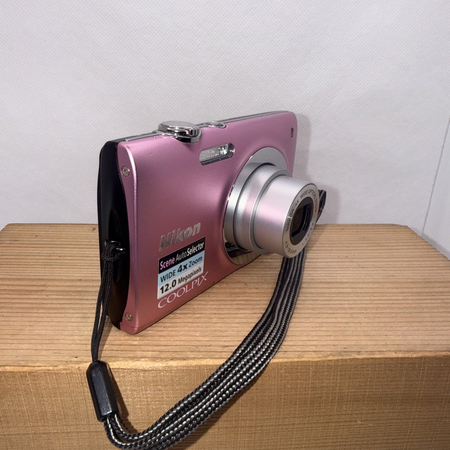 Nikon Coolpix S2500 12MP Pink Digital Camera Tested + Charger Battery 4GB SD