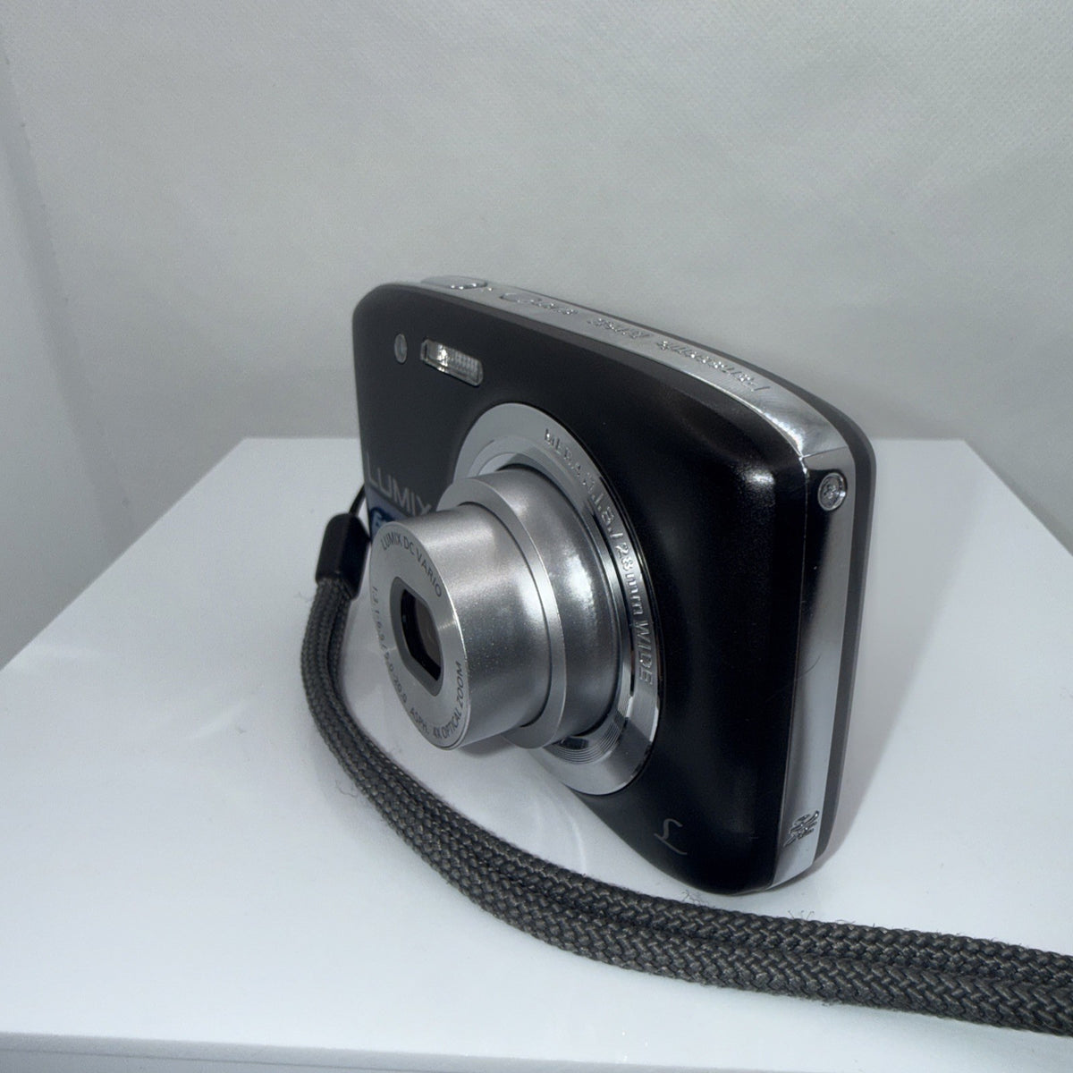 Panasonic Lumix DMC-S5 16.1MP Digital Camera Tested Full Kit Ready To Use VGC