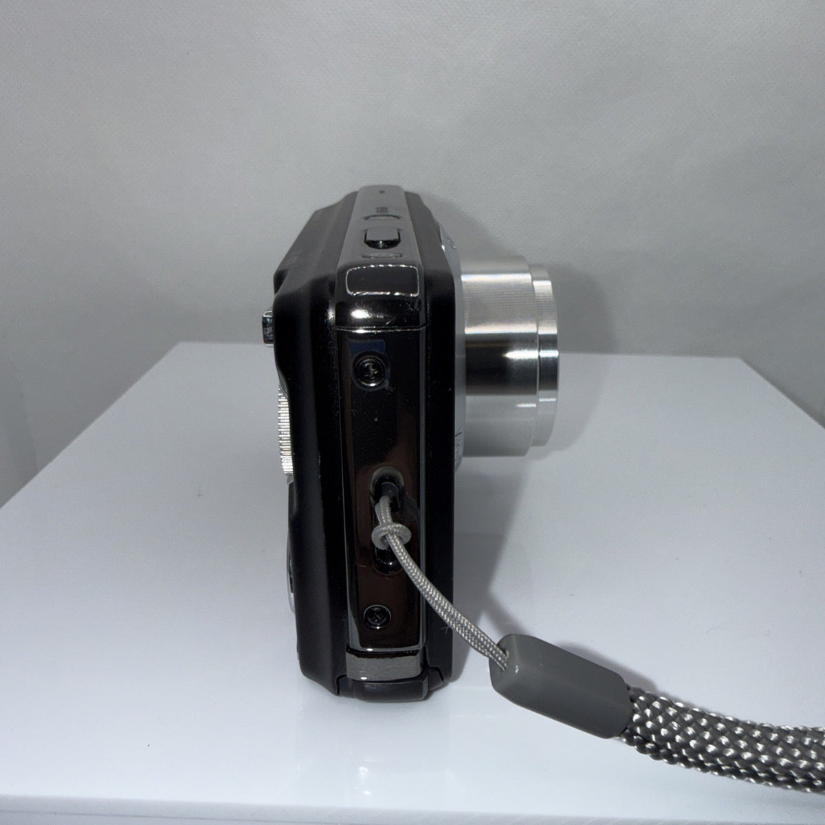 Digital Camera Sony Cyber-shot DSC-W270 12.1MP Tested Working Full Kit / Ready