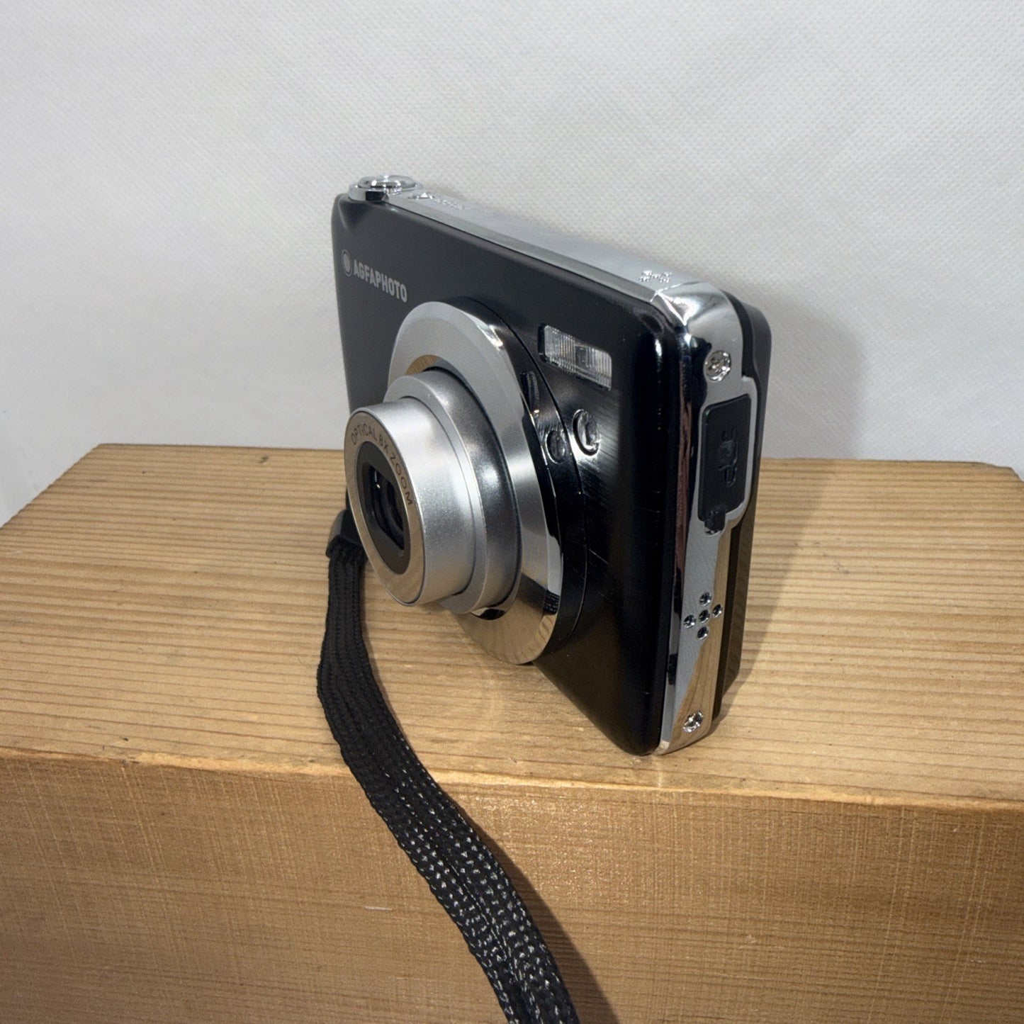 Agfa DC8200 Digital Camera 18MP Tested Plus Charger Battery Charger 16GB SD VGC