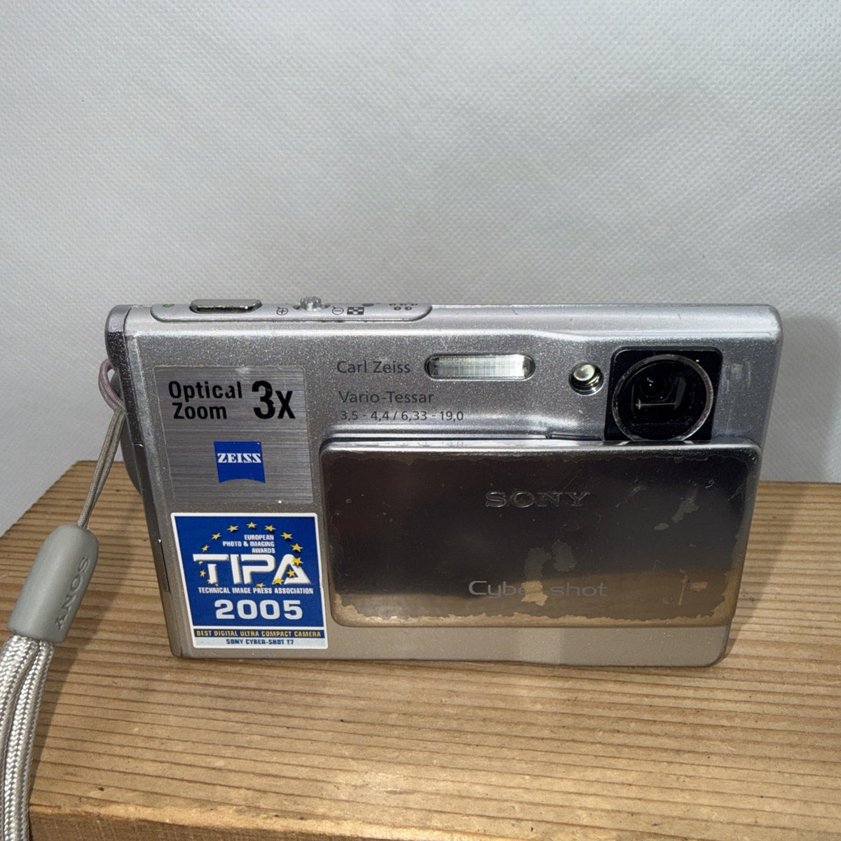 Sony Cyber-shot DSC-T7 Digital Camera Ultra Slim Tested + Charger Battery Memory