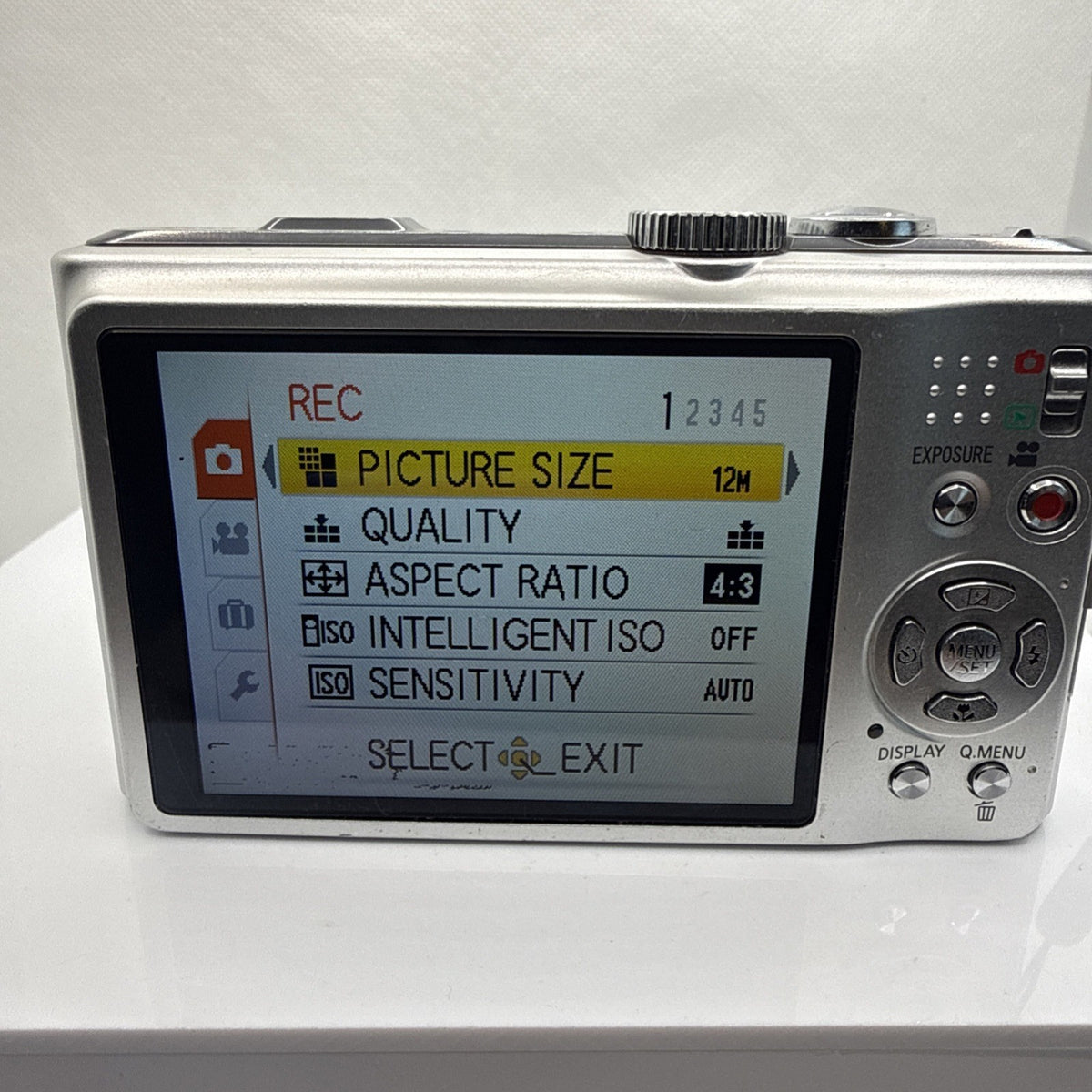 Panasonic LUMIX DMC-TZ10 12.1MP Digital Camera GPS Tested *Minor Screen Issue*