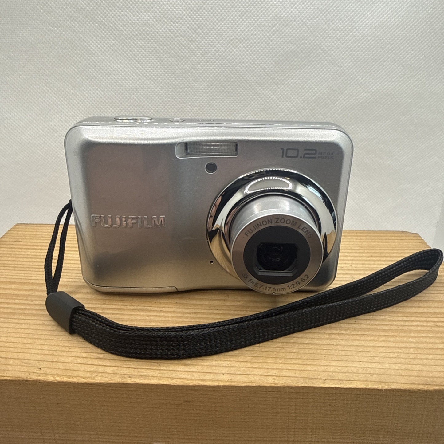 Fujifilm Digital Camera FinePix A170 10.2MP Silver *Tested & Working*