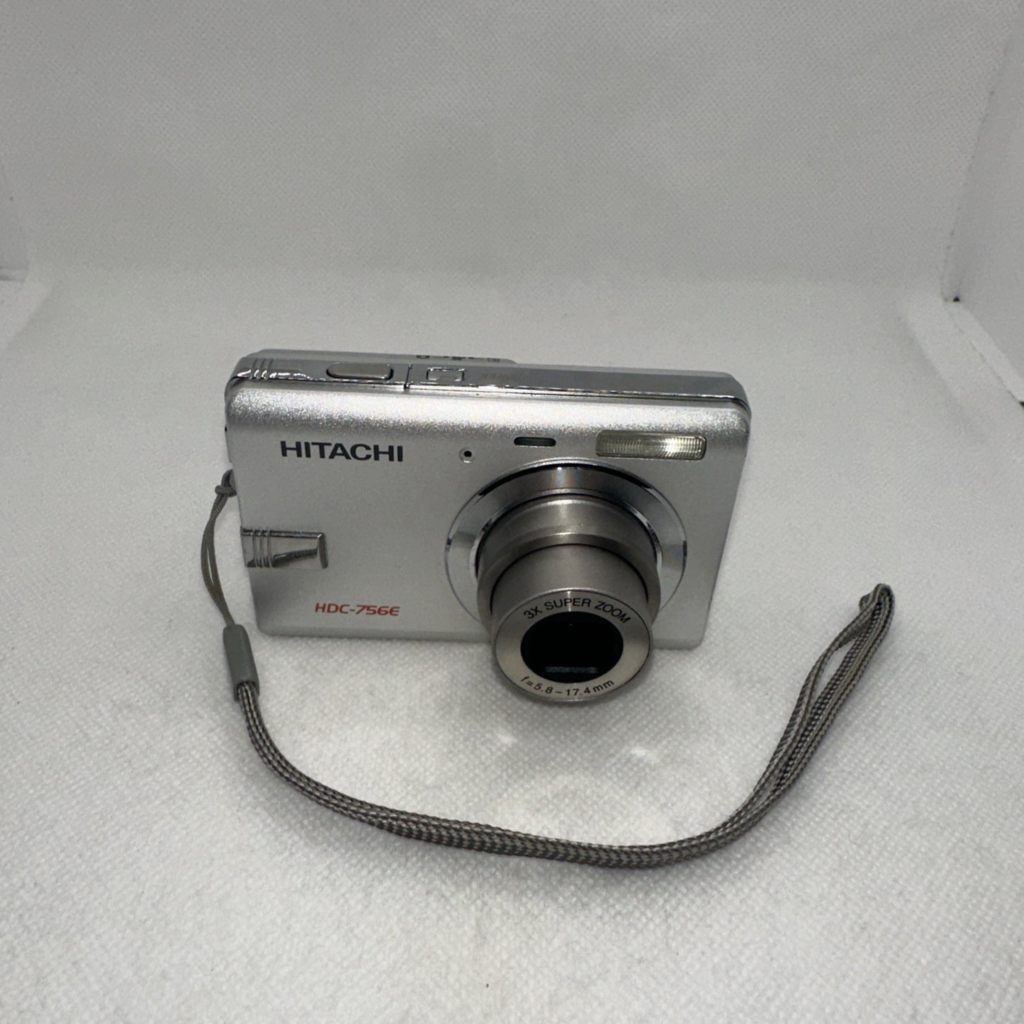 Hitachi Digital Camera HDC-756e 7.1MP Tested Plus Charger Battery 2GB SD & Case2