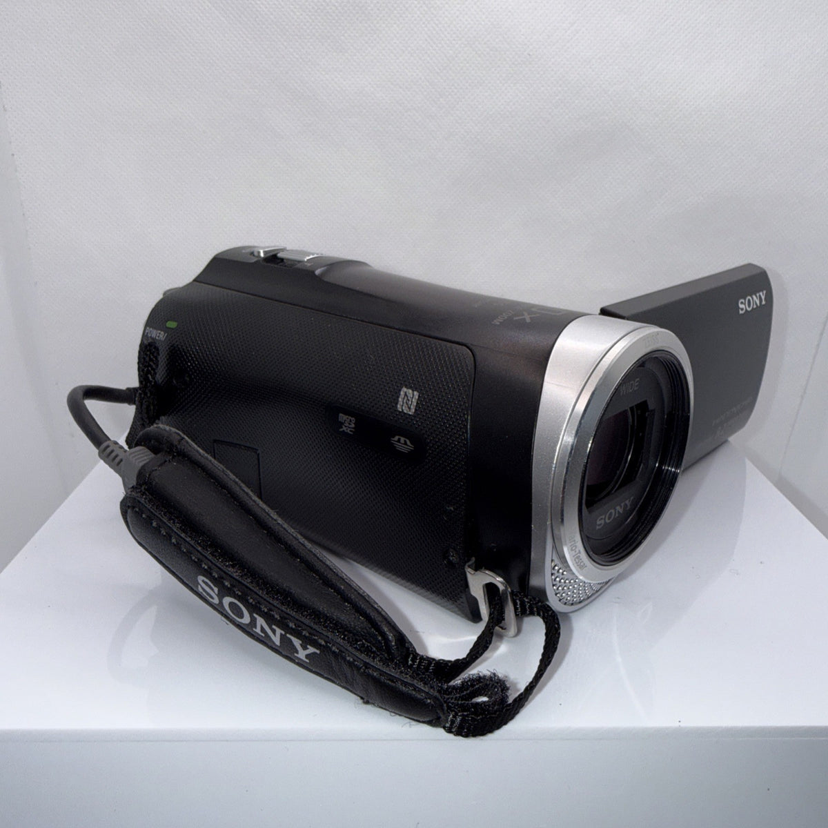 Sony Handycam HDR-CX450 9.2 MP HD Camcorder Tested + Battery Charger 64GB SD