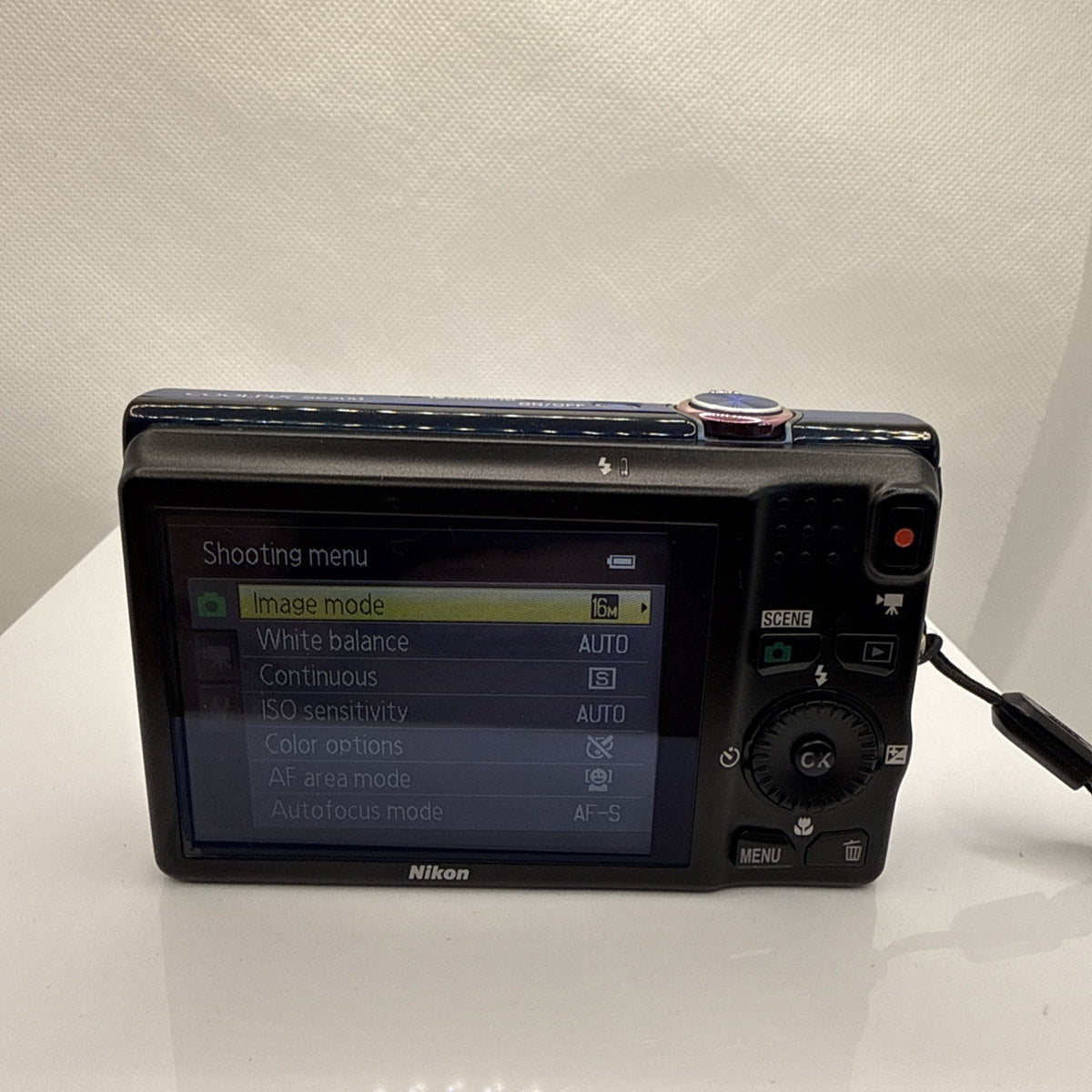 Digital Camera Nikon Coolpix S6200 16.2MP Blue Tested + Charger Battery 16GB SD