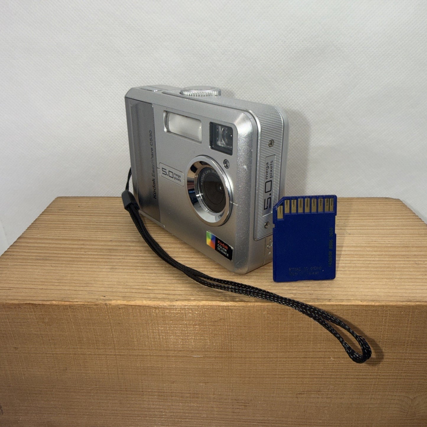 Kodak EasyShare C530 5.0MP Digital Camera Tested Working + 1GB SD Card