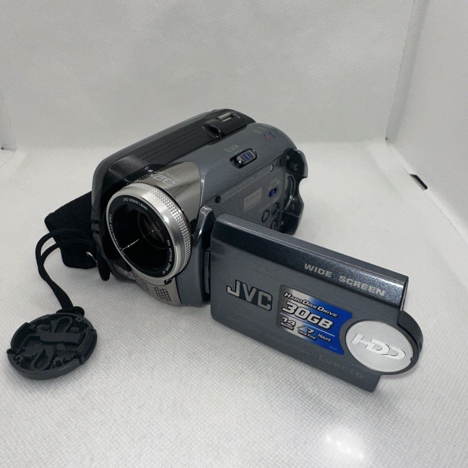 JVC GZ-MG36EK 30GB Digital Camcorder Tested Plus Charger Battery Case1