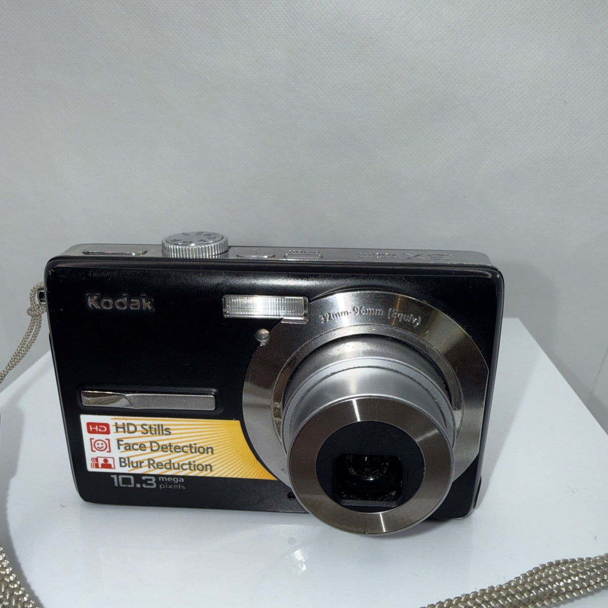 Kodak EasyShare M1063 10.3MP Digital Camera Tested + Charger Battery 4GB SD
