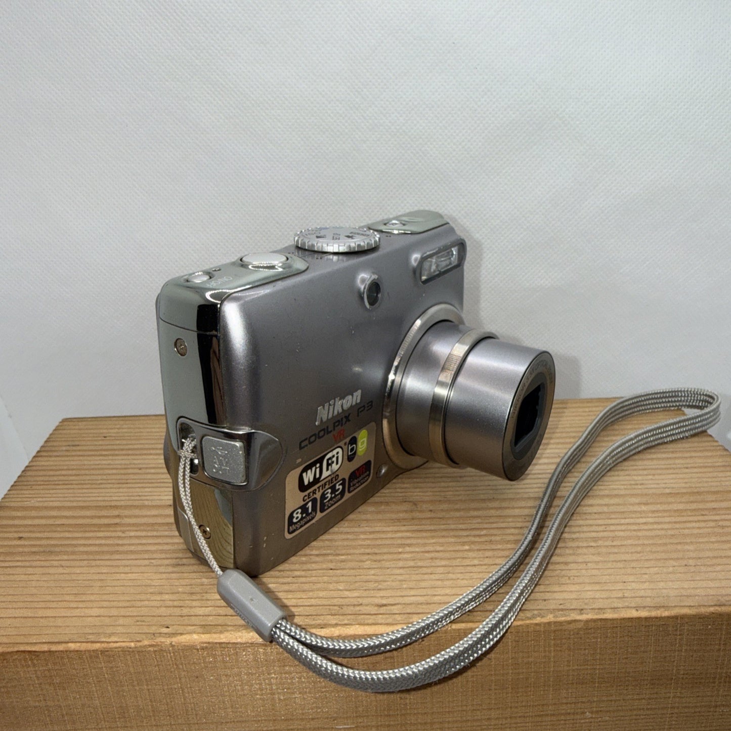 Nikon Coolpix P3 VR 8MP WiFi Digital Camera Tested + Charger Battery 2GB SD Card