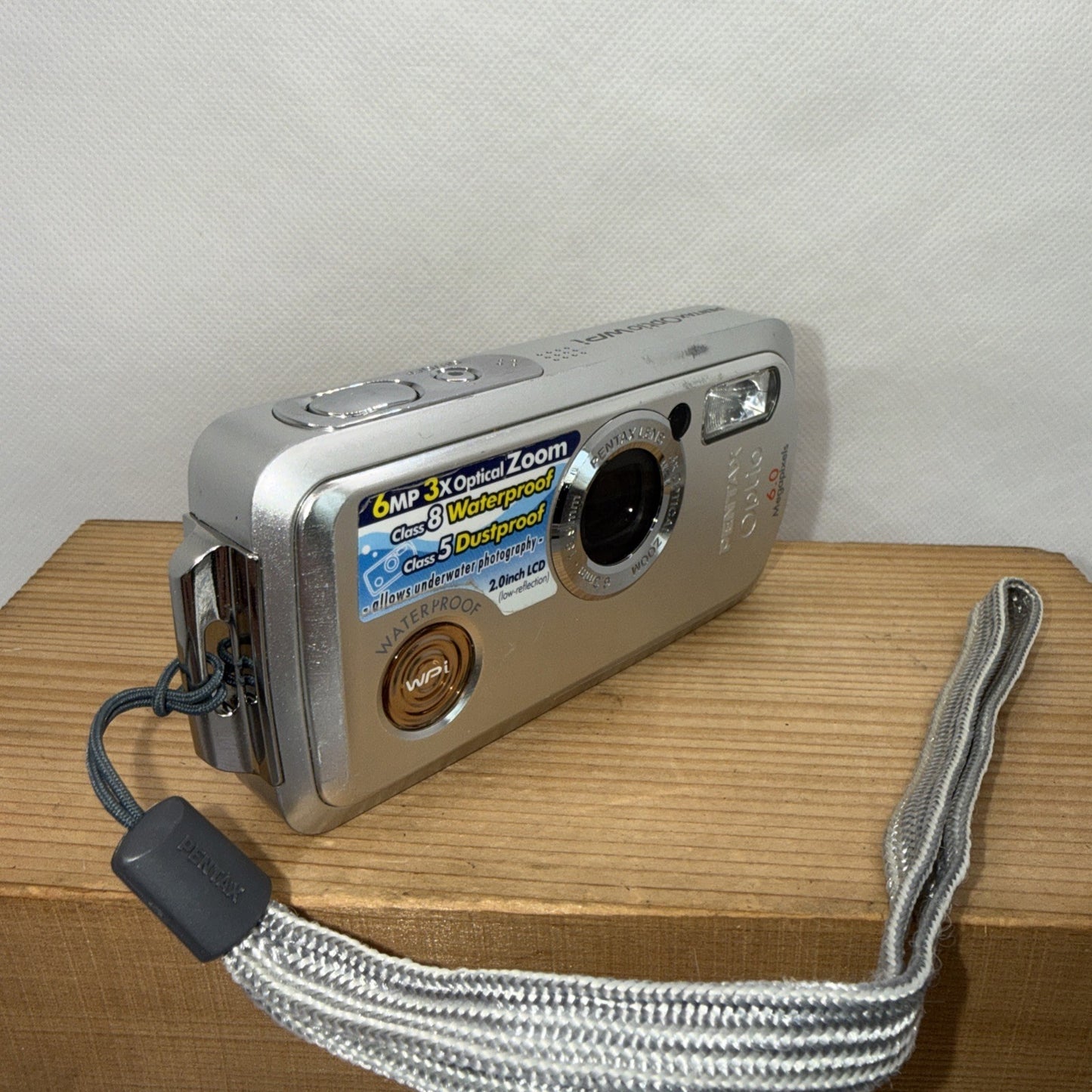 Pentax Option Wpi Waterproof 6MP Digital Camera Tested Boxed + Charger Battery