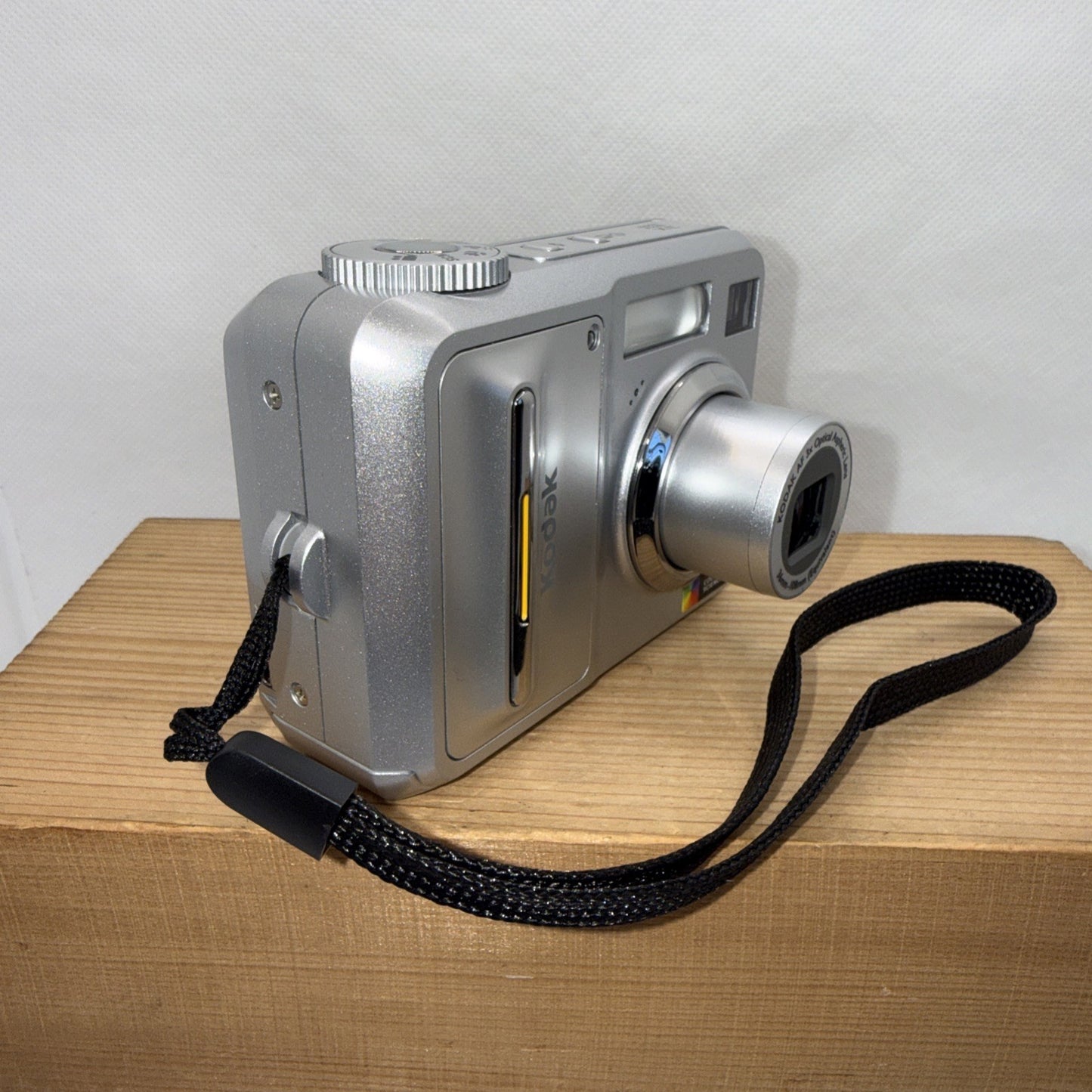 Kodak Easy Share C653 6.1MP Digital Camera Tested + 4GB SD Card & 2 X Free Gifts