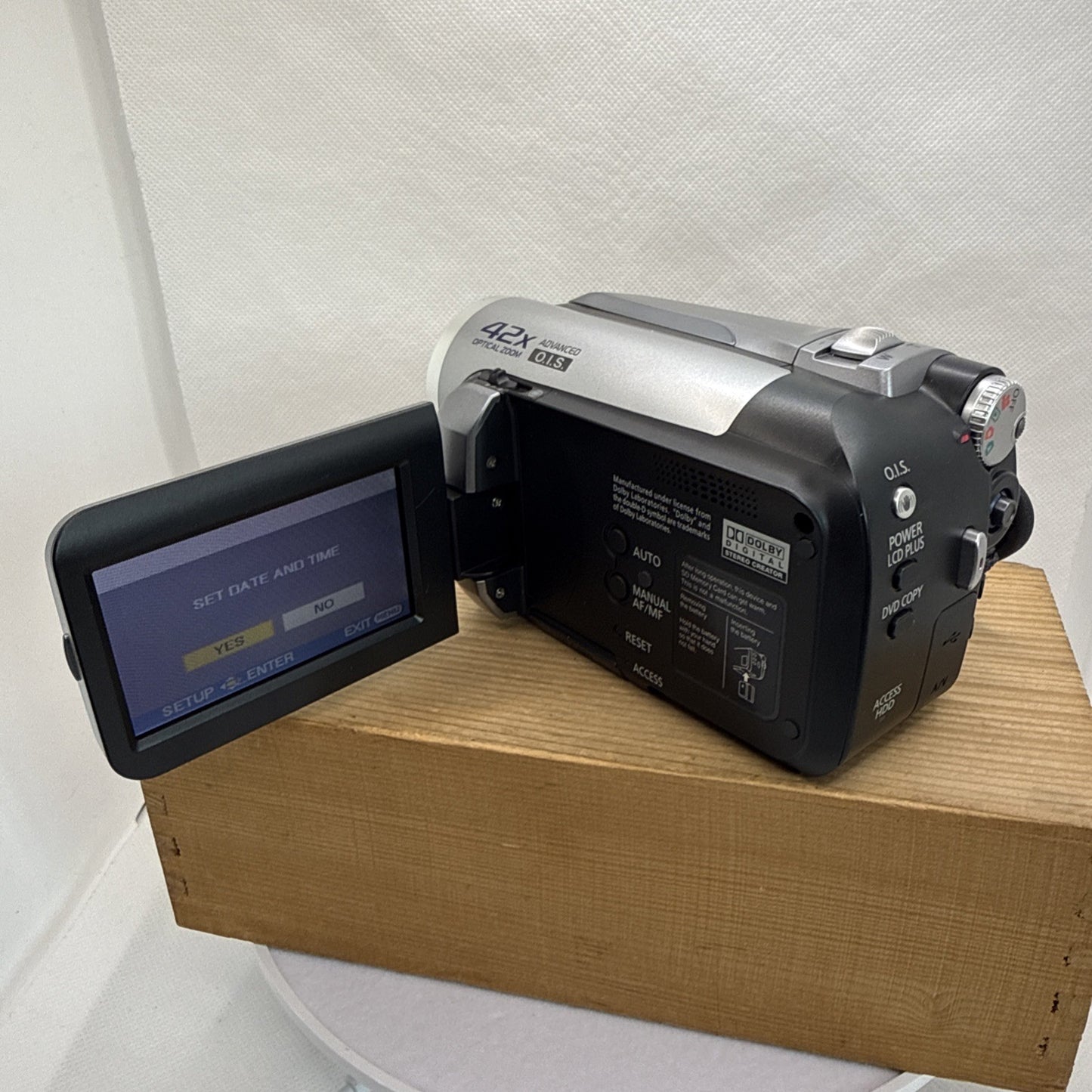 Panasonic SDR-H40 HDD 40GB HD Video Handycam Camcorder Tested + Accessories