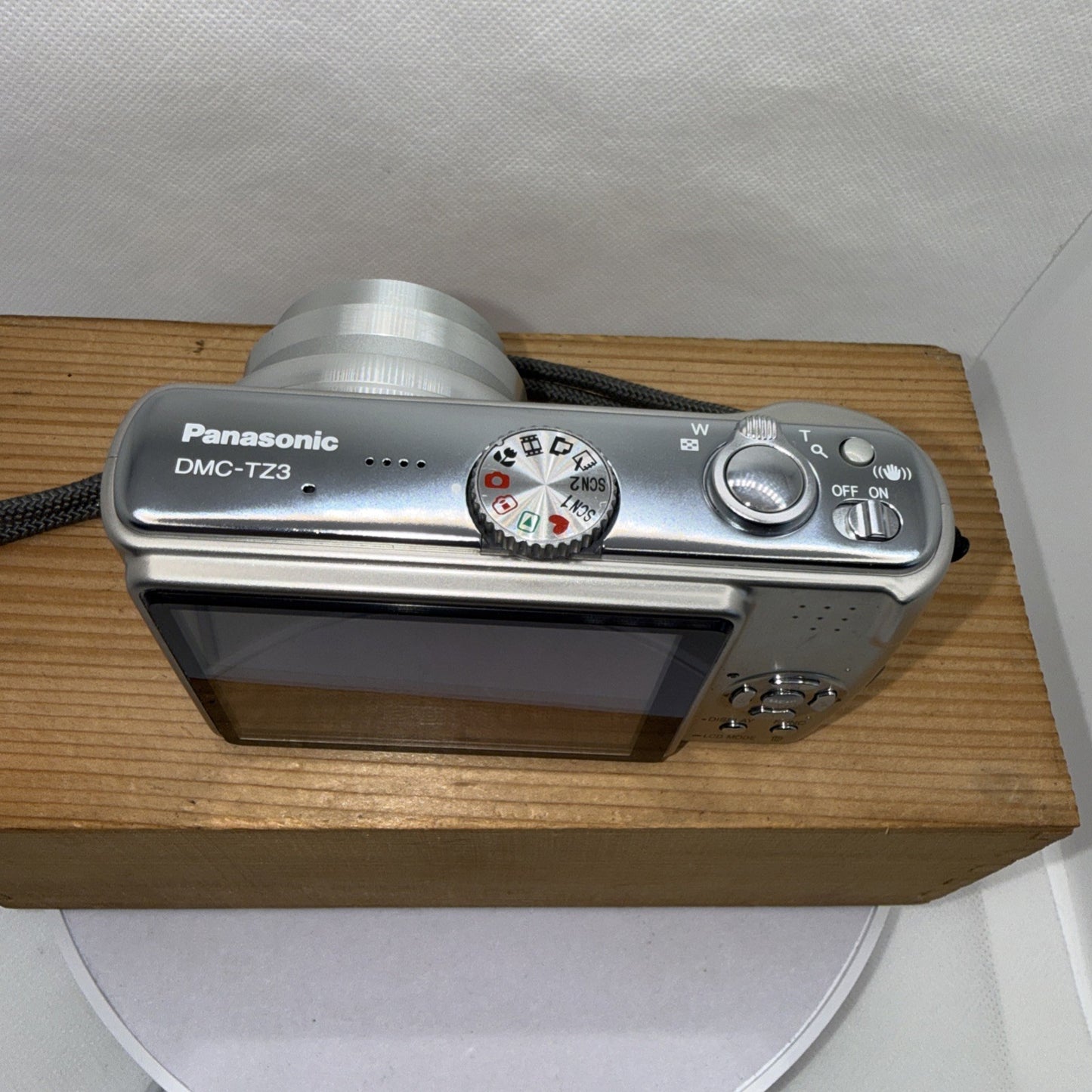 Panasonic LUMIX DMC-TZ3 7.2MP Digital Camera Tested + Charger Battery 4GB SD