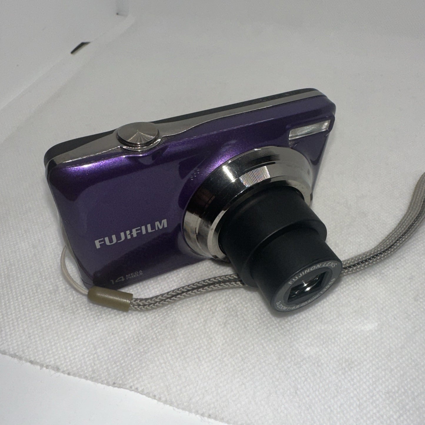 Fujifilm Finepix JV300 14MP Digital Camera Purple Tested + Charger Battery 16GB2
