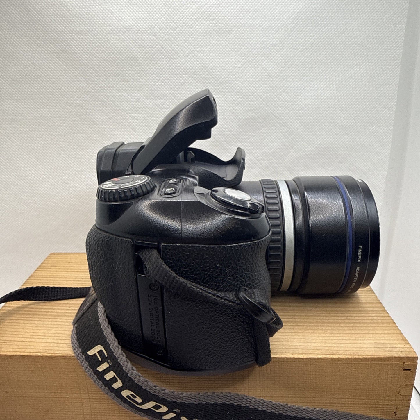 Fujifilm FinePix S Series S5000 3.1MP Digital Camera Tested + 128MB XD Card