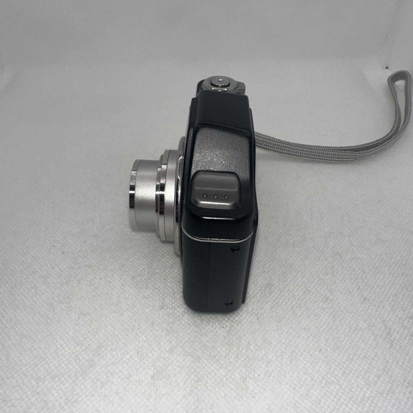 Pentax Optio I-10 12.1MP Digital Camera Tested Boxed Plus Charger Battery 4GB SD6