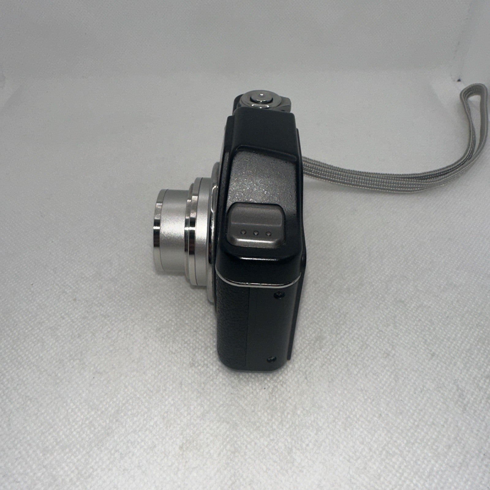 Pentax Optio I-10 12.1MP Digital Camera Tested Boxed Plus Charger Battery 4GB SD6