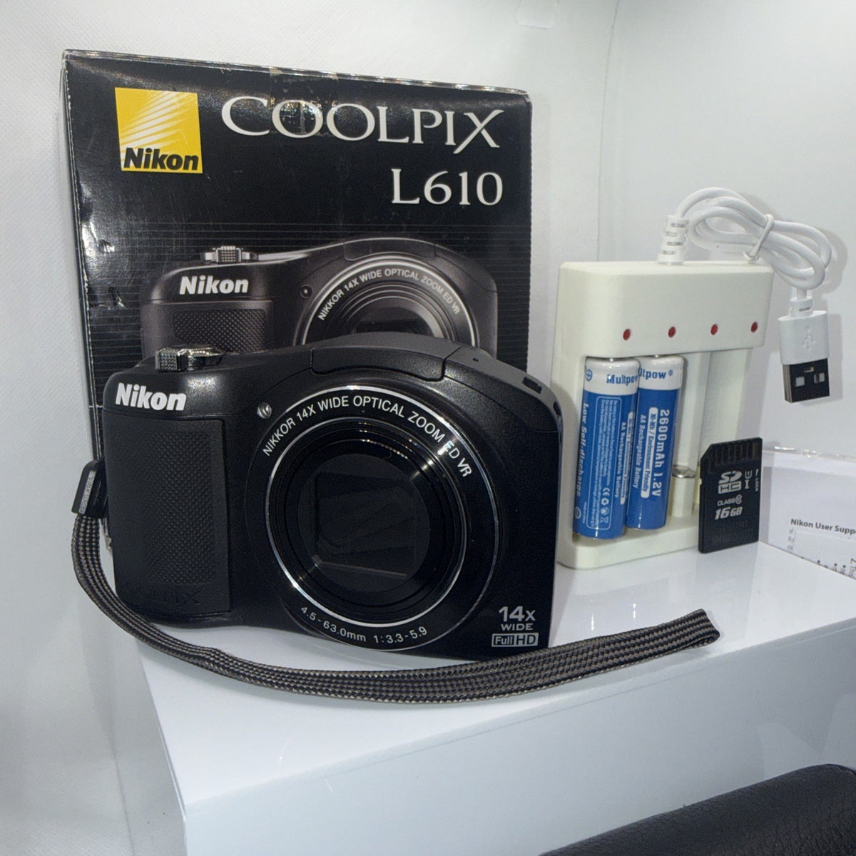 Nikon Coolpix L610 16MP Digital Camera Tested + Batteries Charger Case 16GB VGC