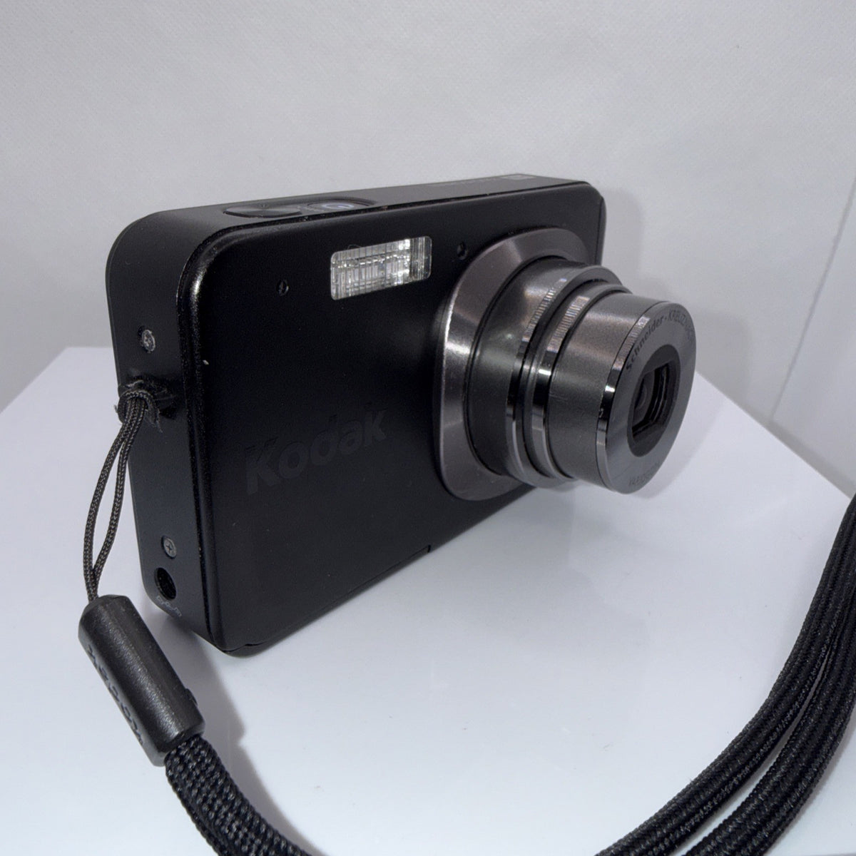 Digital Camera Kodak EasyShare V1273 12MP Tested + Charger Battery 4GB SD