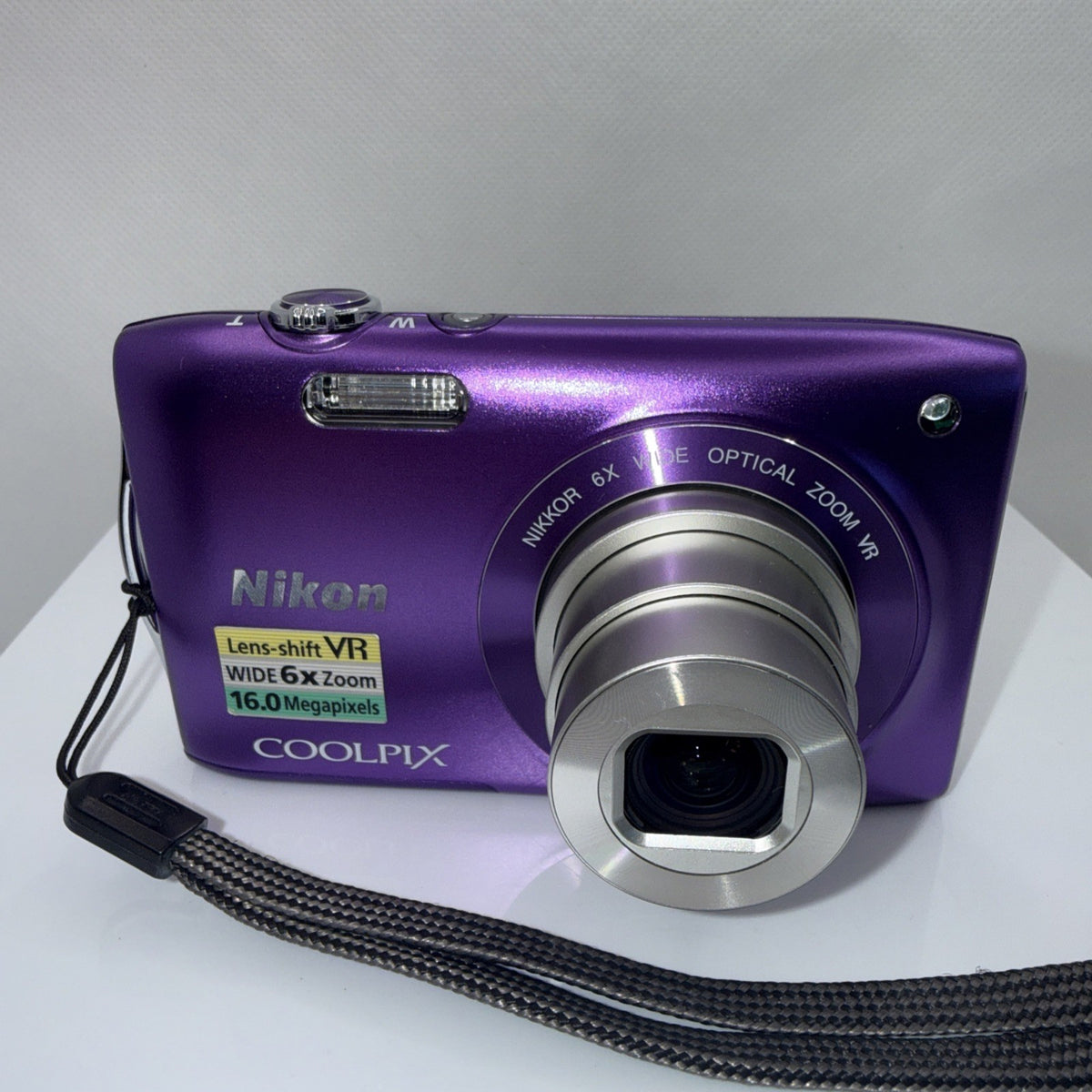 Digital Camera Nikon Coolpix S3300 16MP Purple Tested + Charger Battery 4GB SD