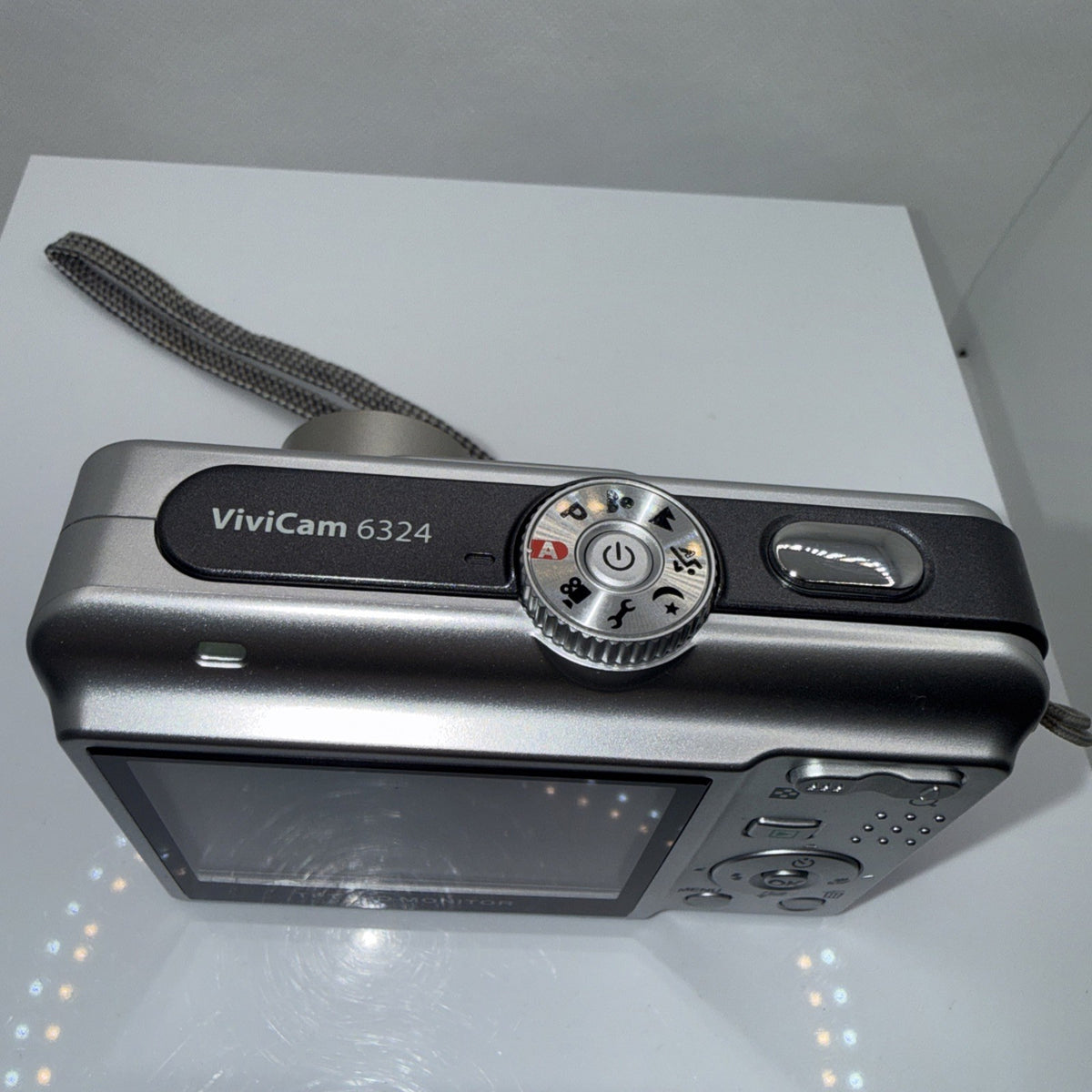 Vivitar 6324 6MP Digital Camera Tested Working + Charger Batteries Case 4GB VGC