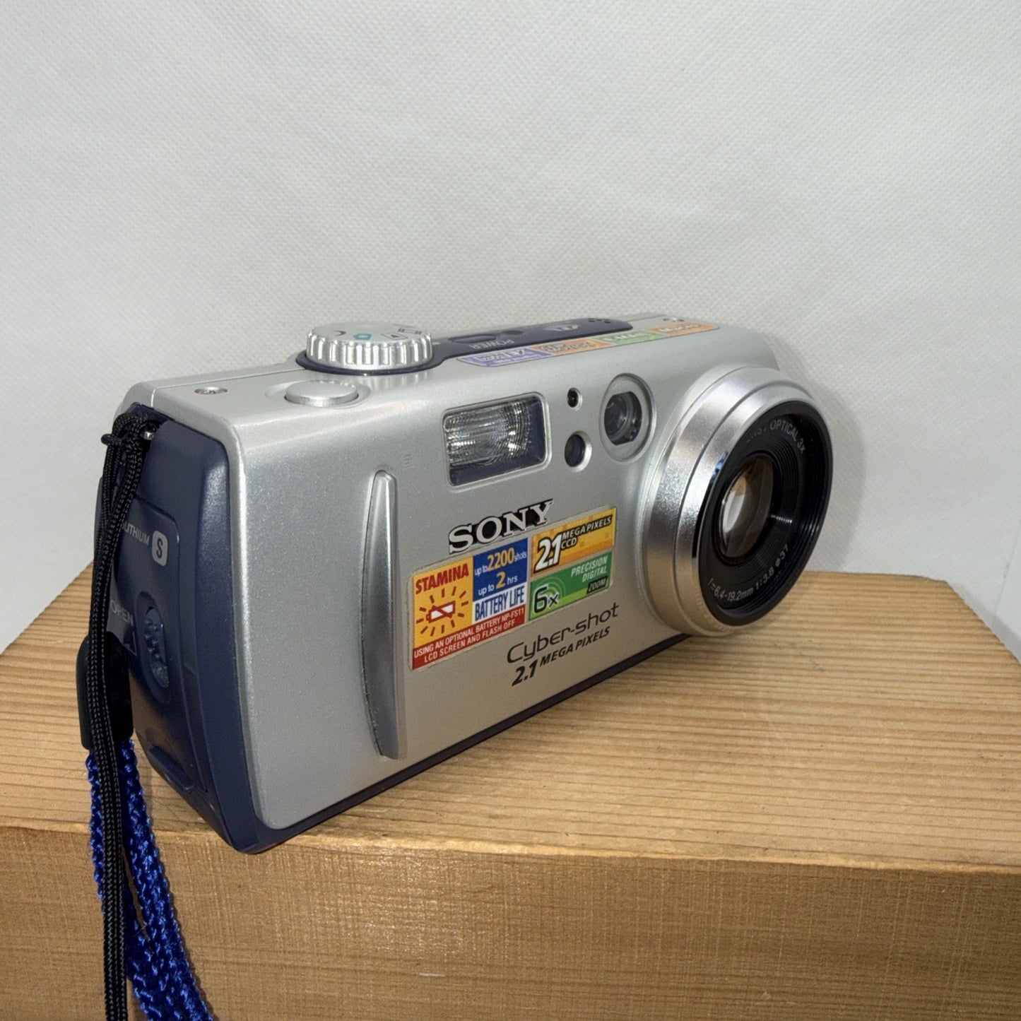 Sony Digital Camera Cybershot DSC-P50 2.1MP Silver Tested + Memory Retro