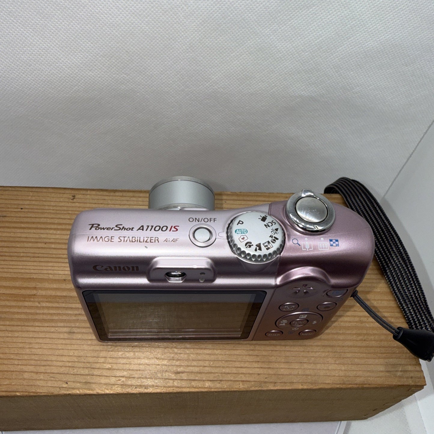 Canon PowerShot A1100 IS 12.1MP Pink Digital Camera Tested + 4GB SD Card & Case